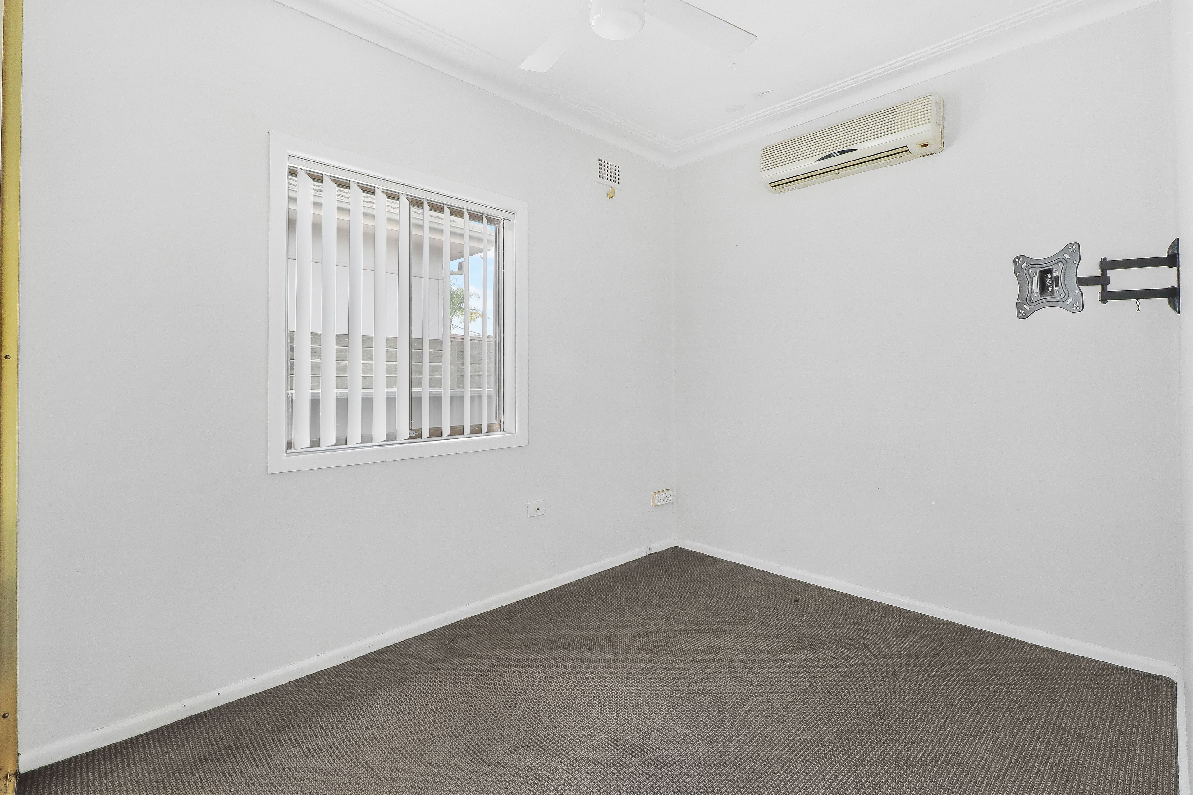 20 Cooinda Street — photo 5 of 8
