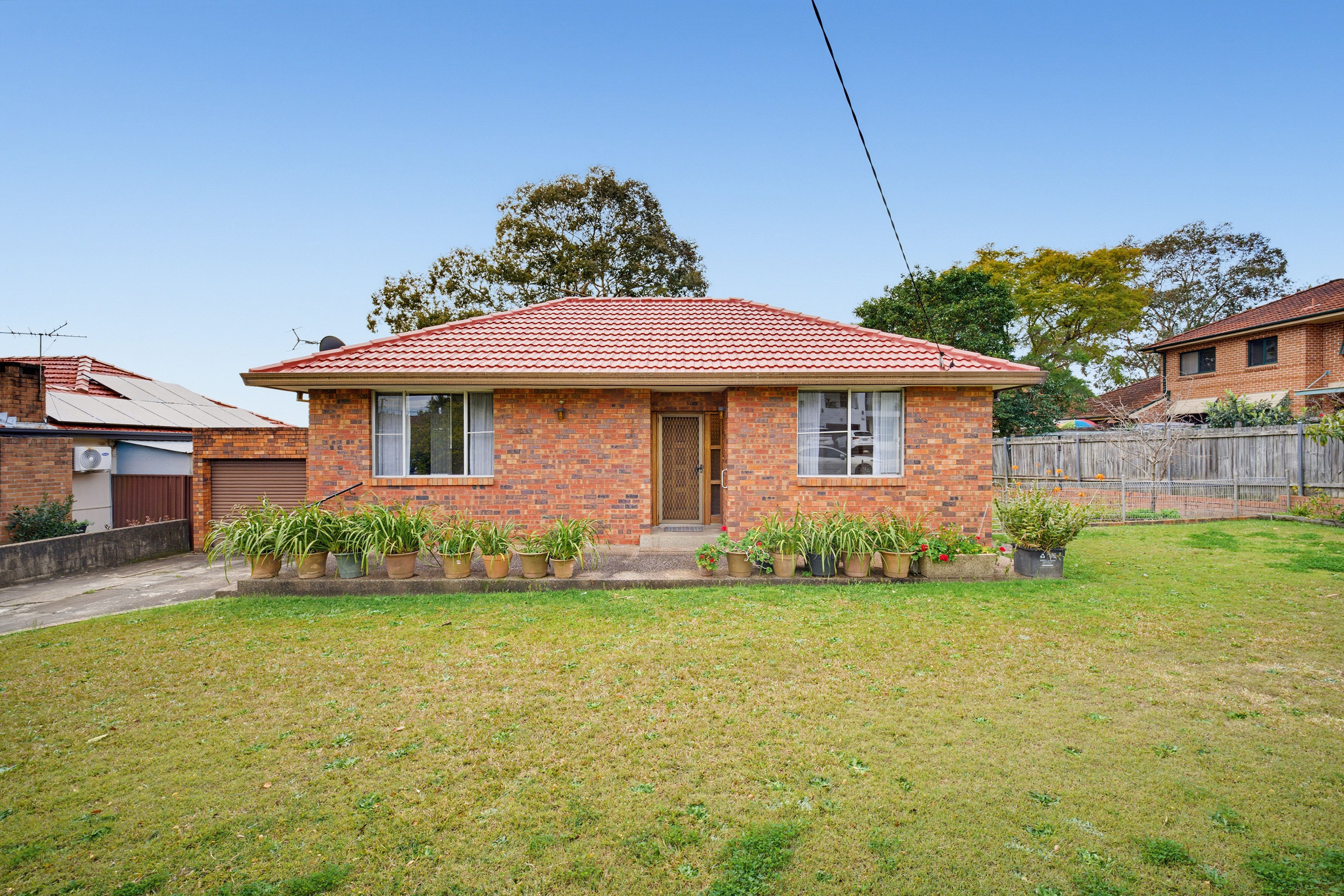 36 Saurine Street, Bankstown, NSW 2200