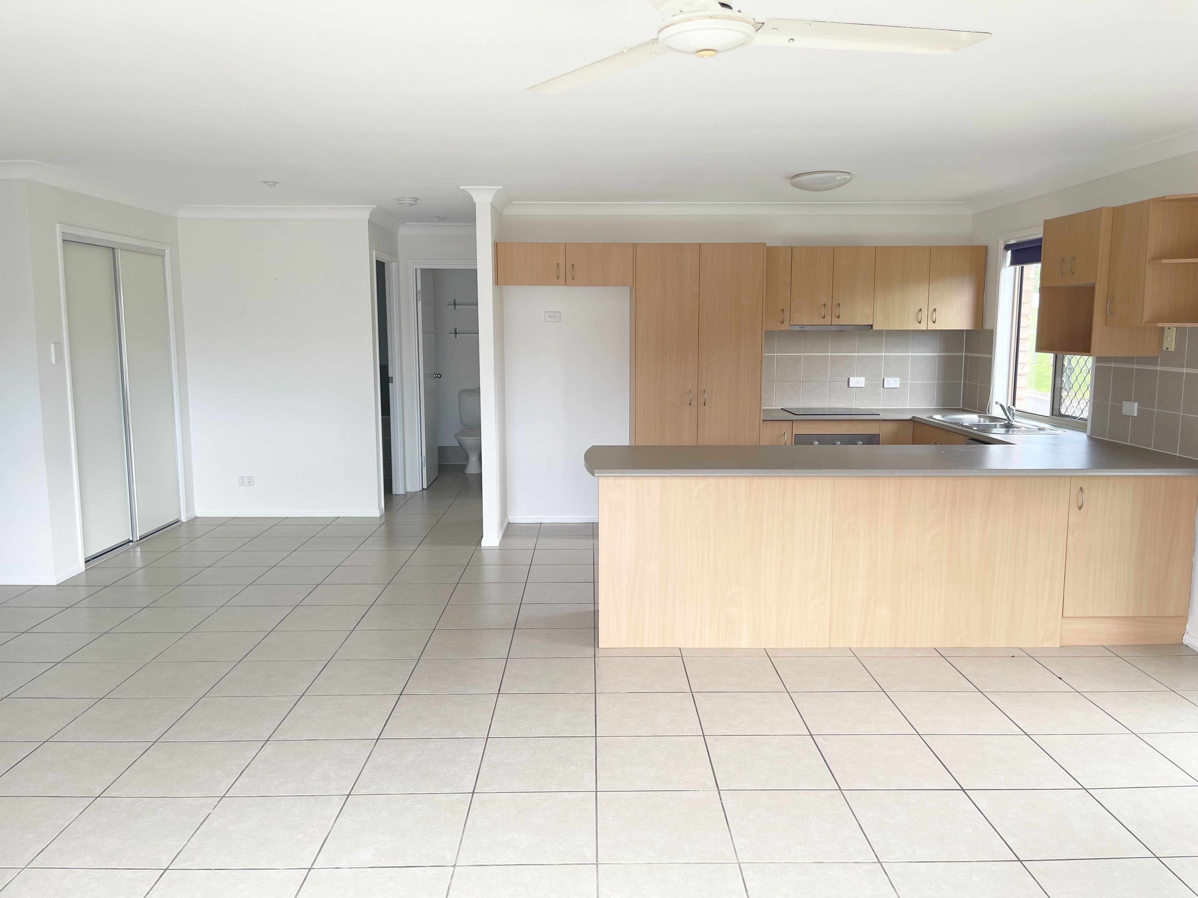 2/35 Goldcrest Drive, Upper Coomera, QLD 4209