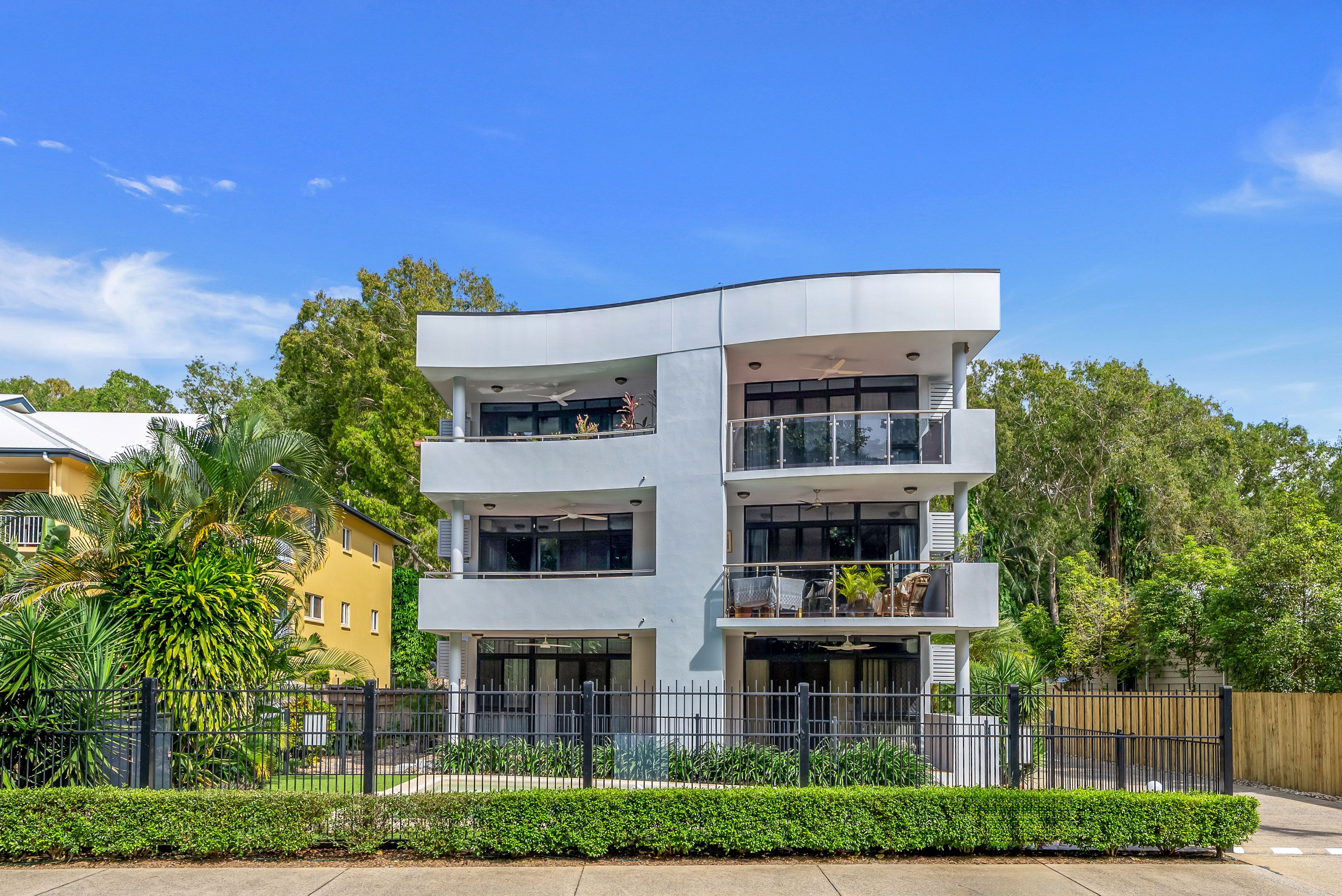 6/65 Sims Esplanade, Yorkeys Knob, QLD 4878
