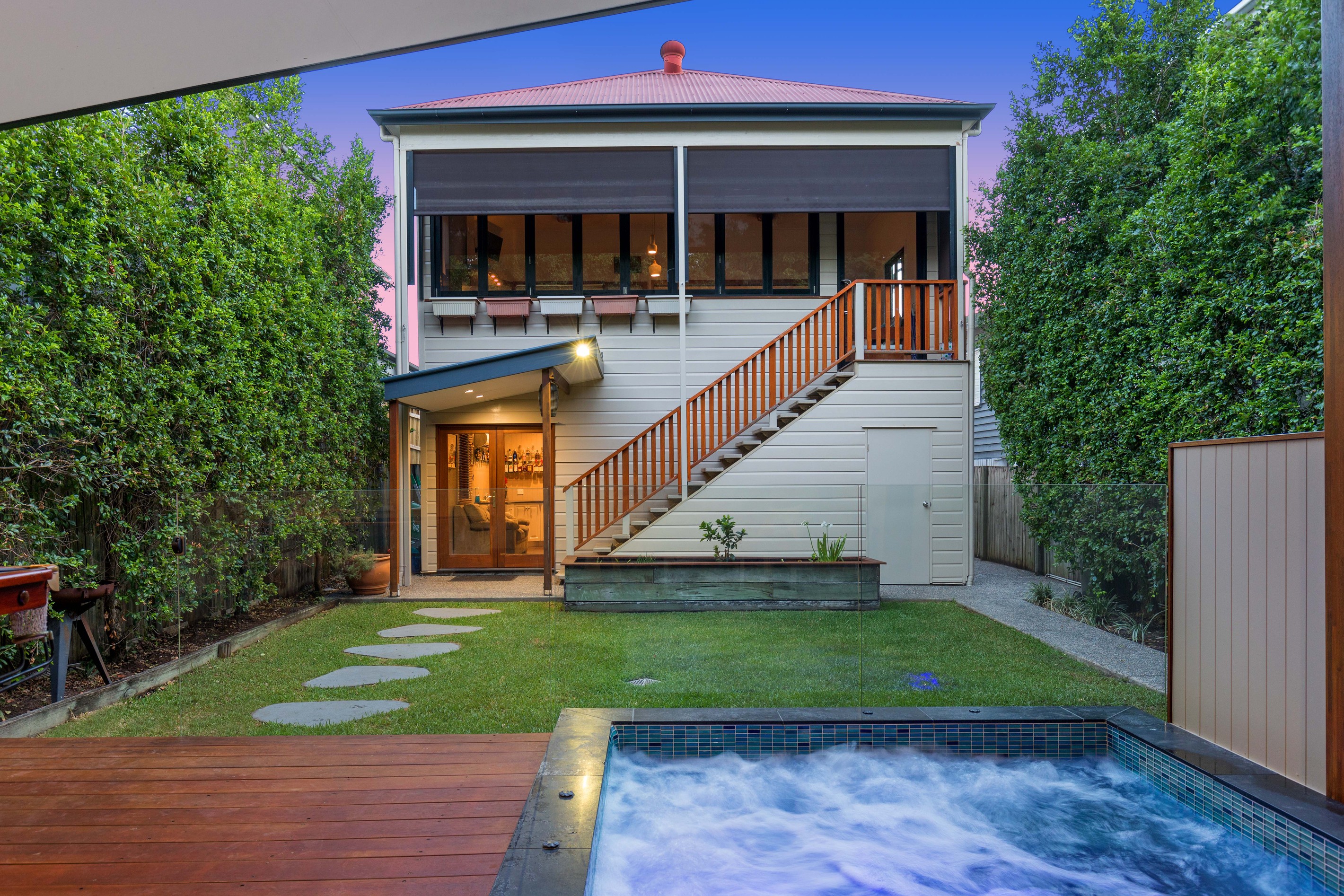 24 Ellis Street, Greenslopes, QLD 4120
