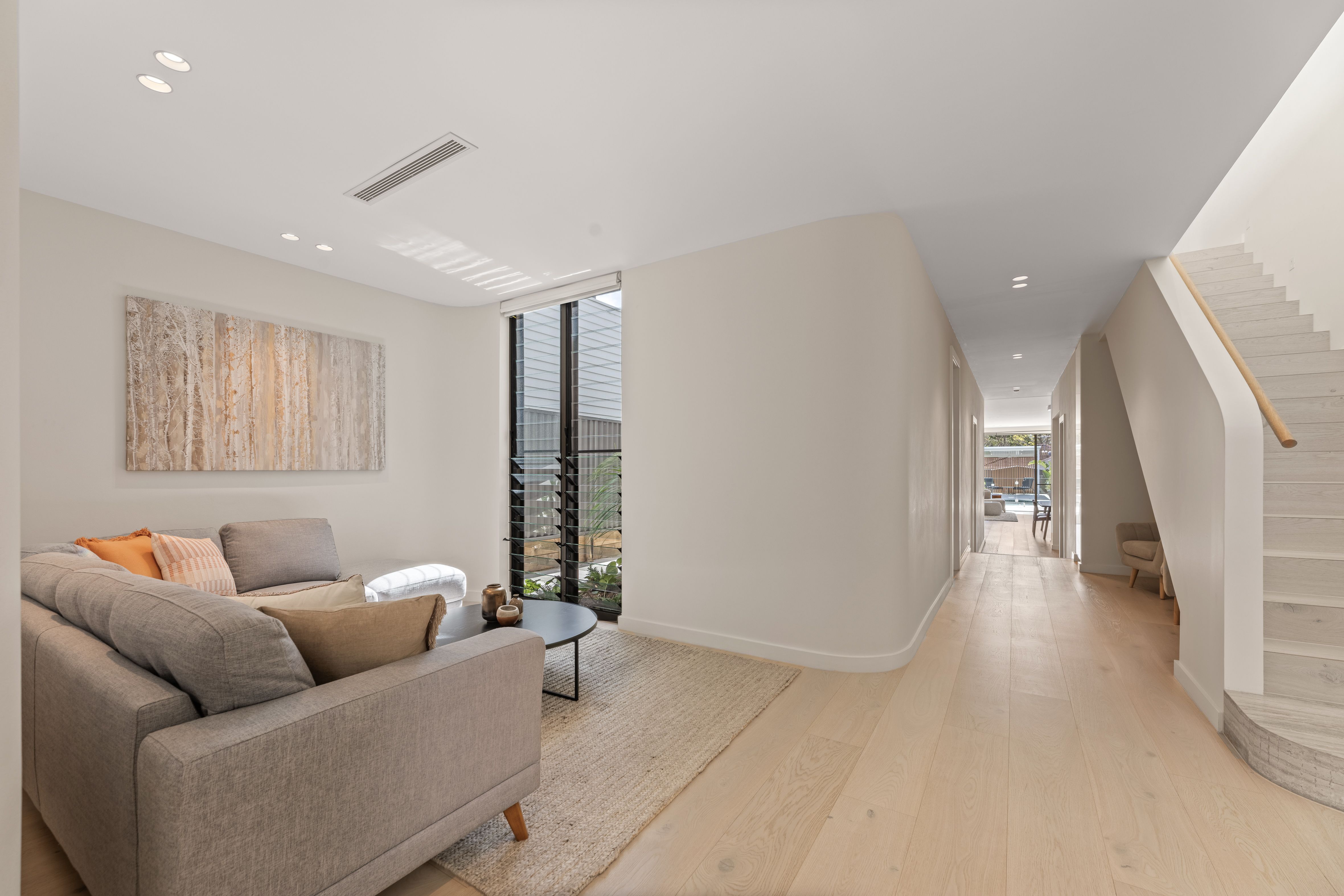 19B Wentworth Street — photo 10 of 22