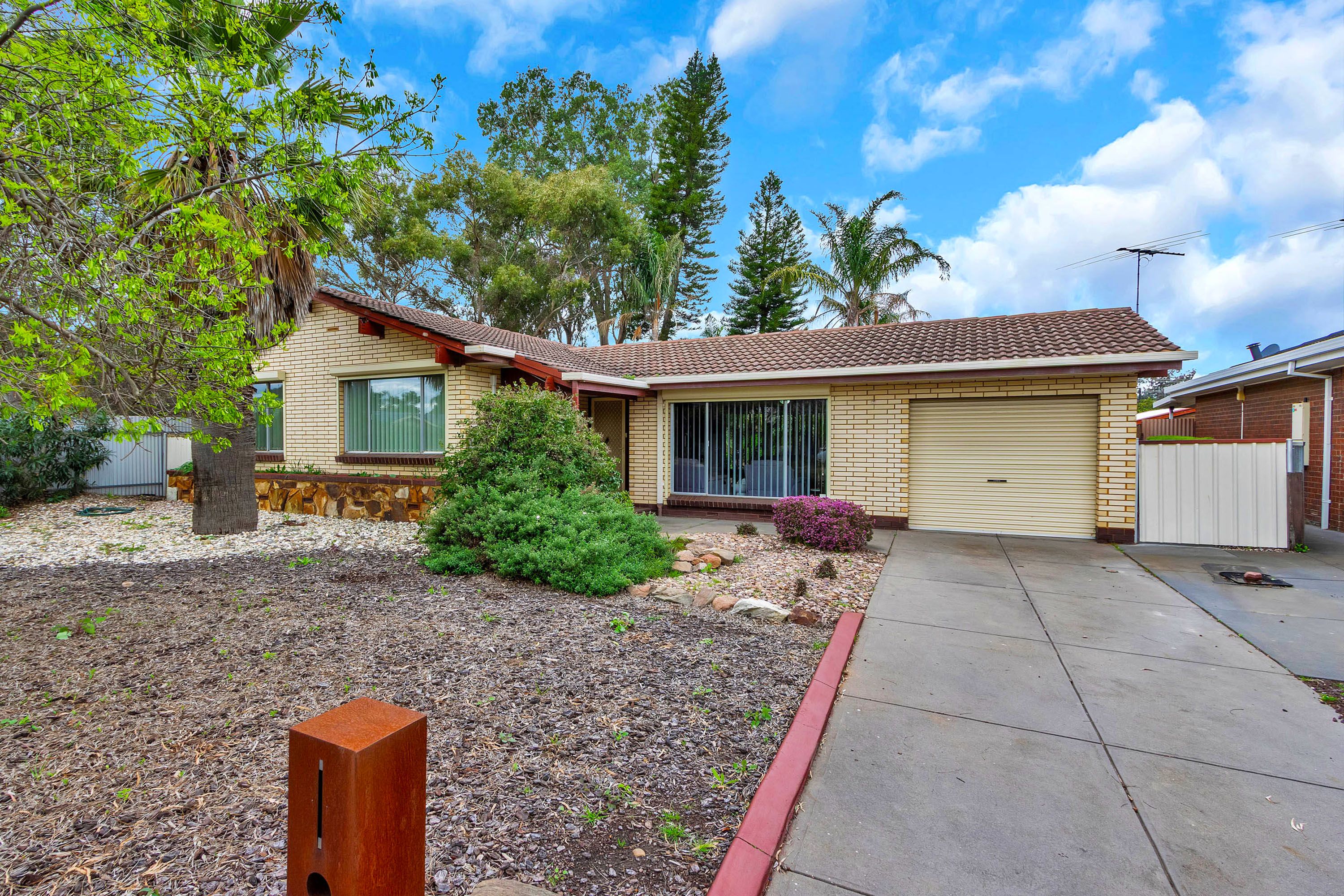 9 Copas Drive — photo from Ray White Salisbury