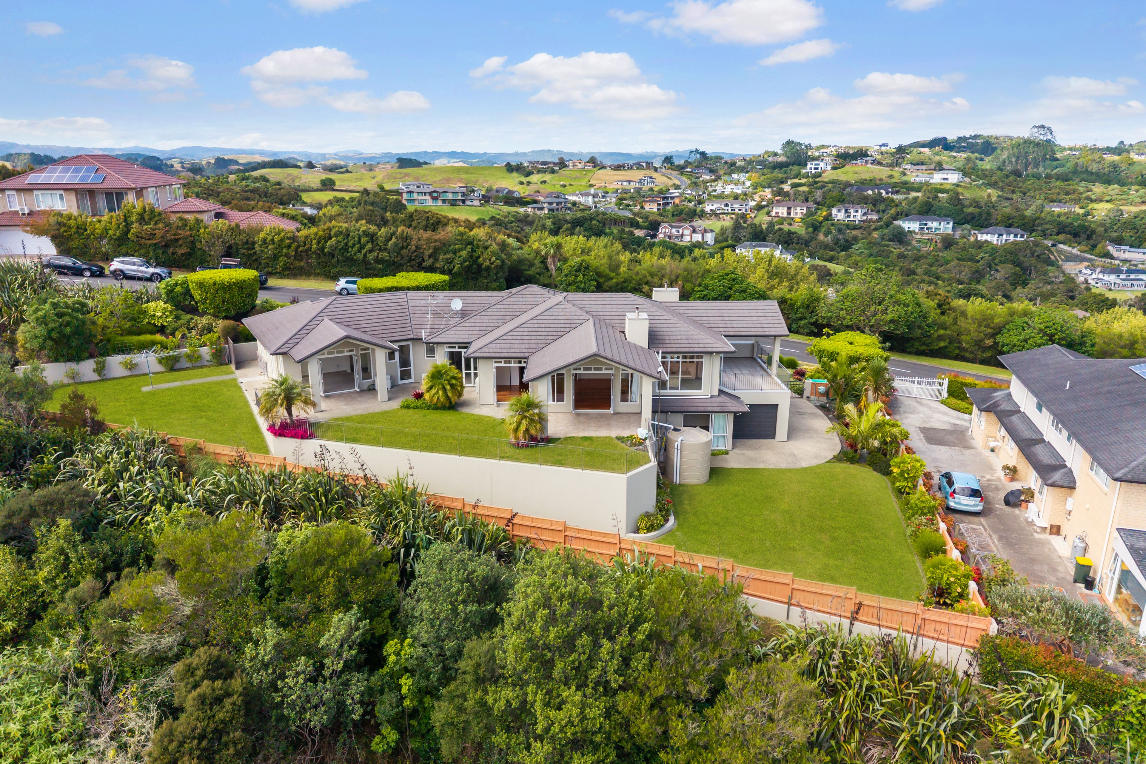 11 Sovereign Street, Flat Bush, Manukau City