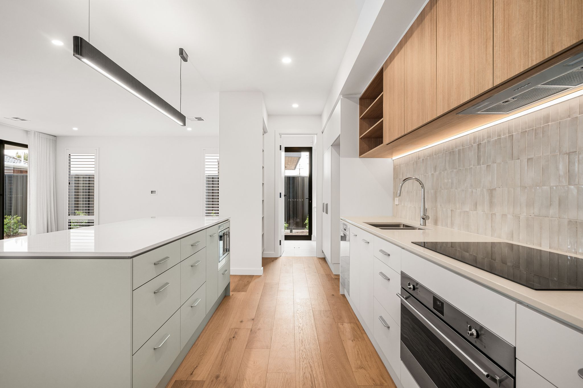14 Waterman Avenue — photo 3 of 18
