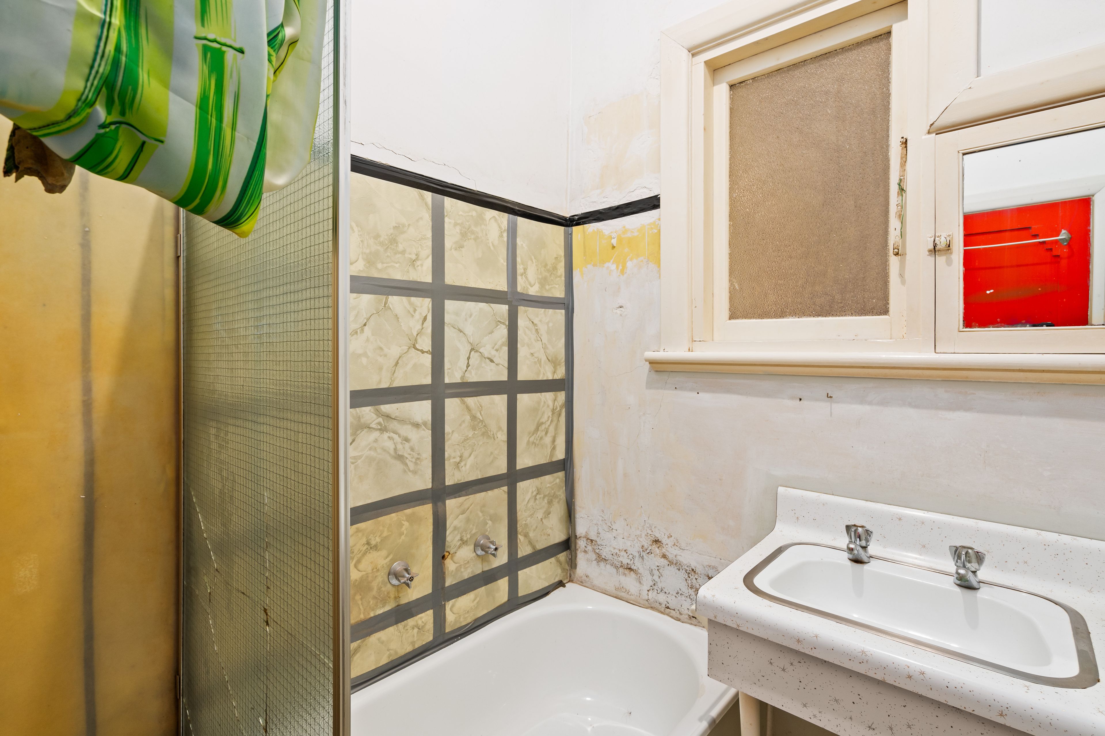 14 Lansdowne Terrace — photo 7 of 11