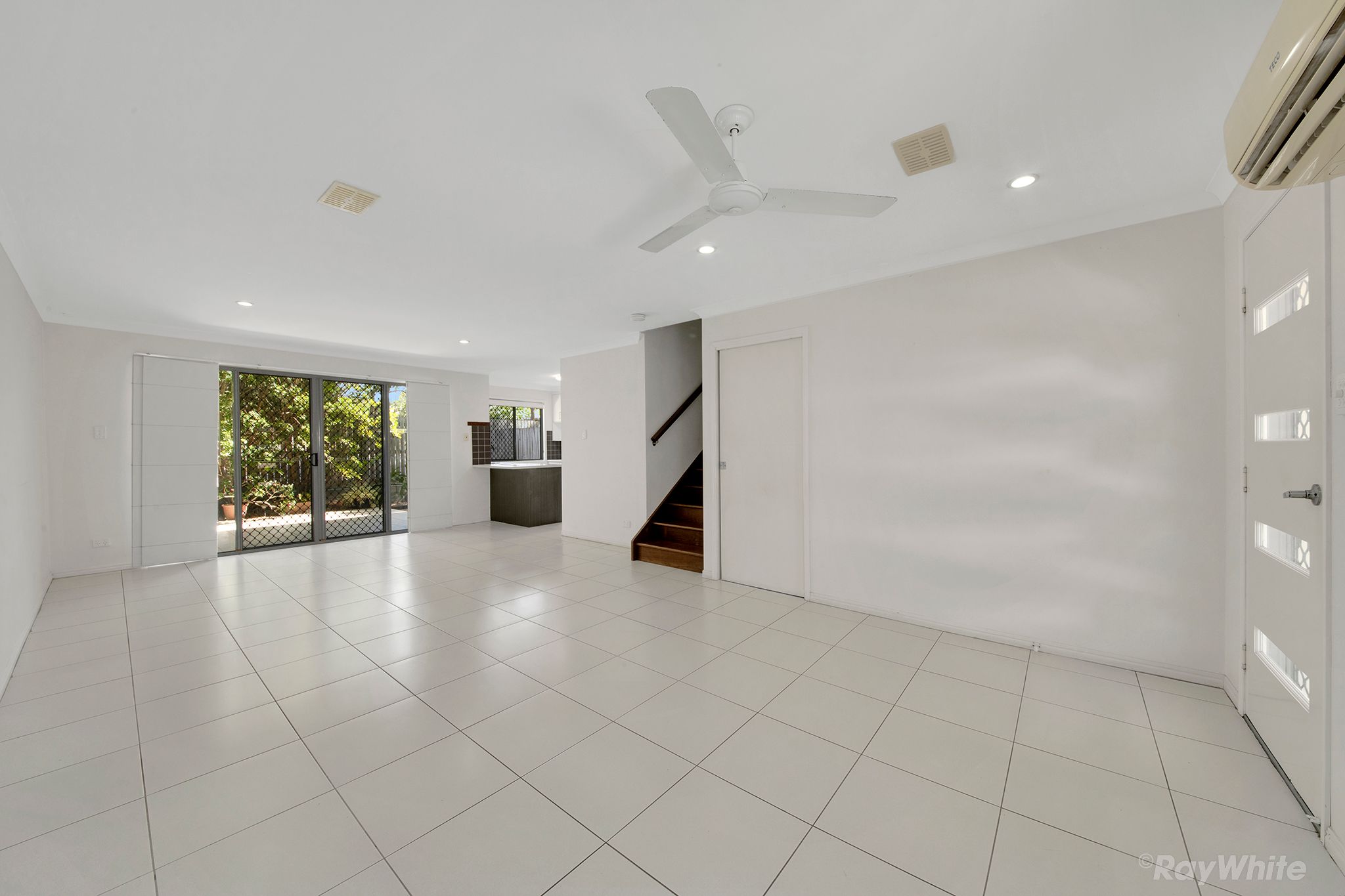 9/77 Ann Street, South Gladstone, QLD 4680