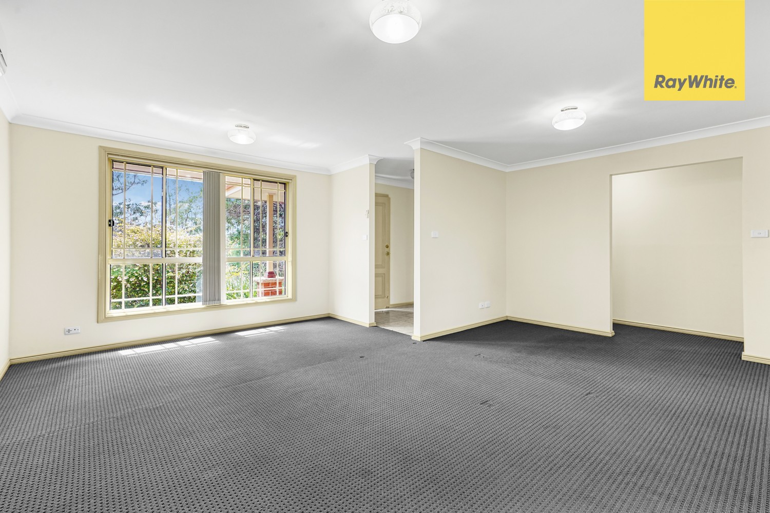 11 Mackenzie Avenue, Glenmore Park, NSW 2745