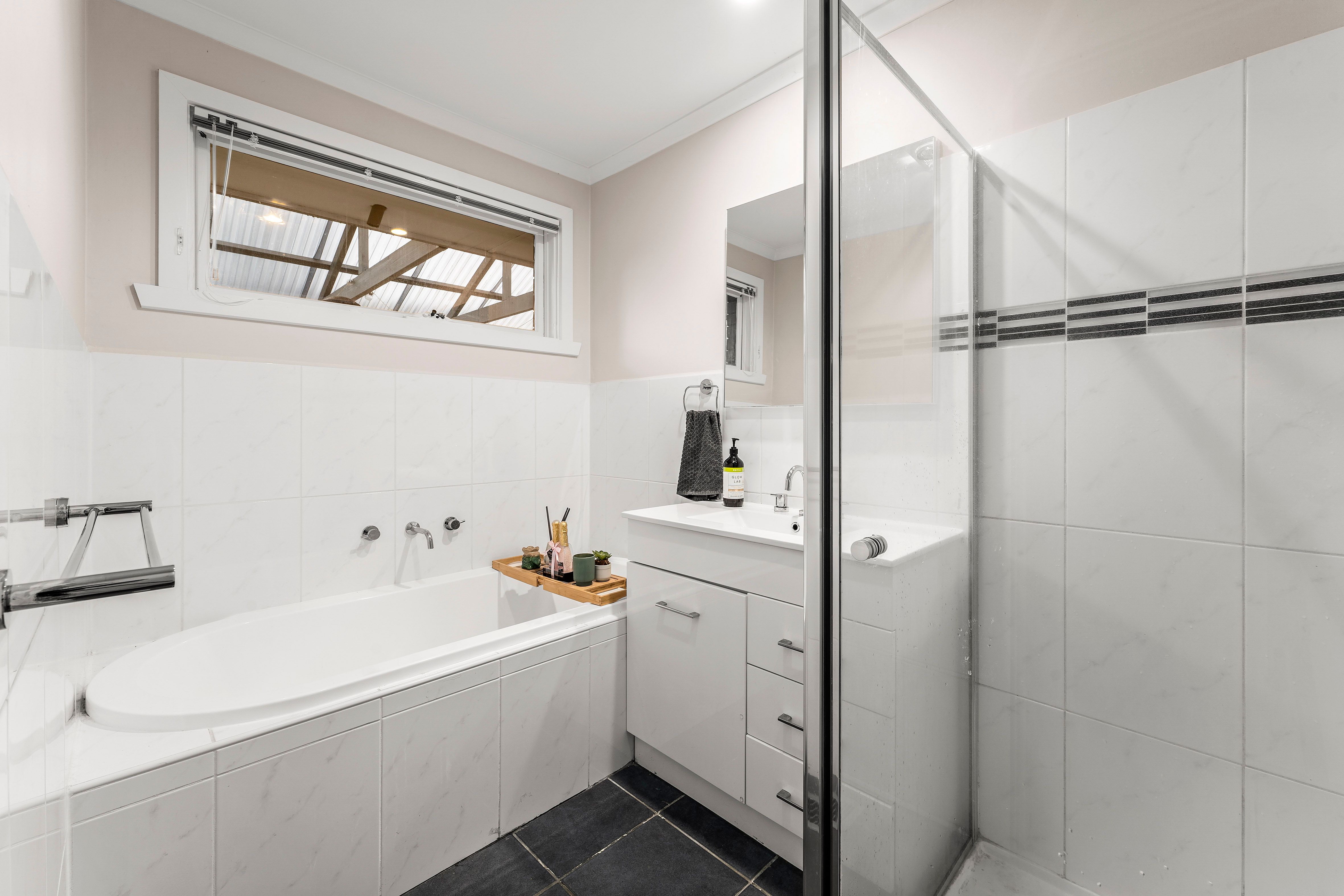 102 Eastfield Road, Croydon South, VIC 3136