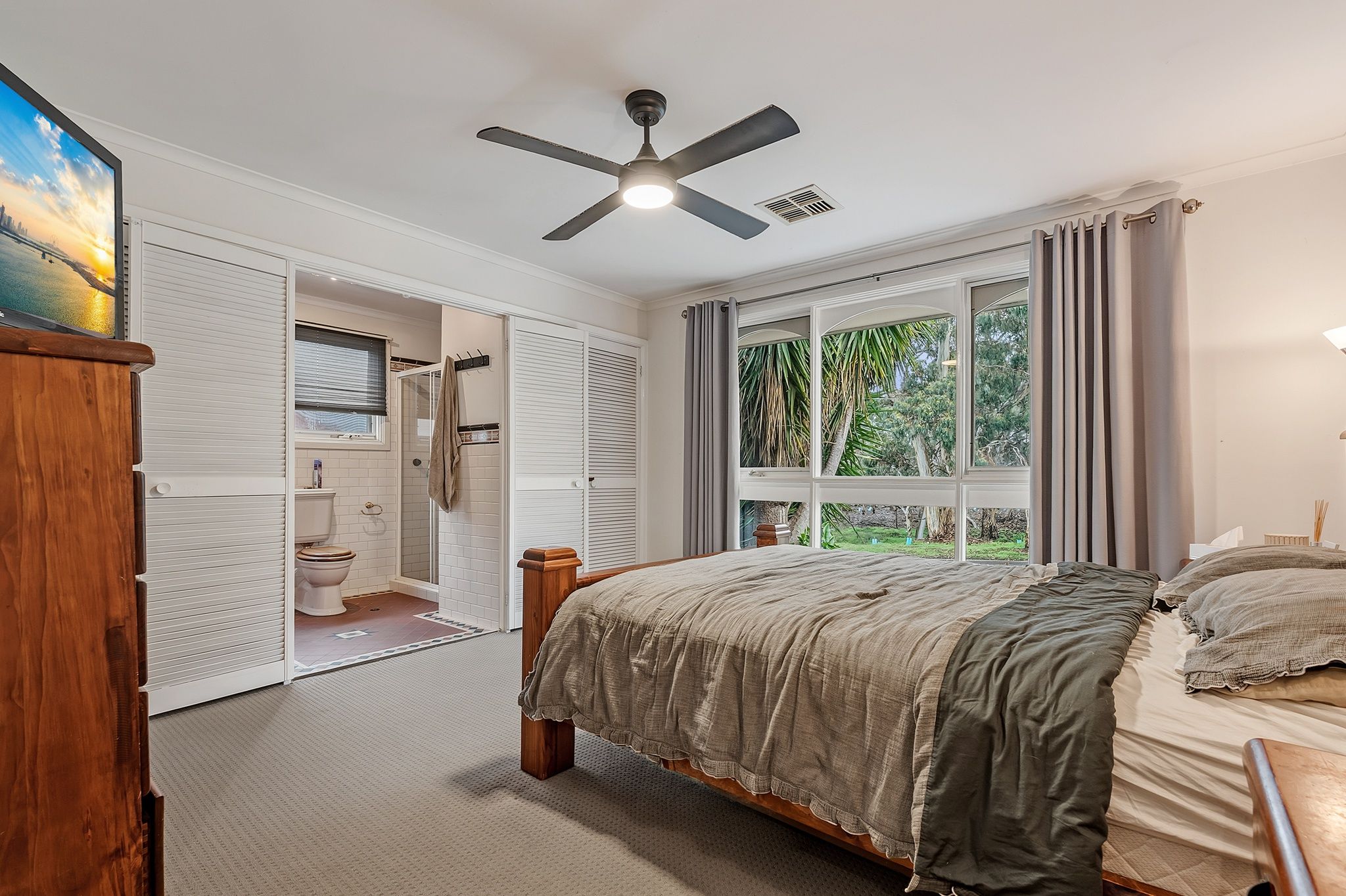 2 Birkdale Close — photo 13 of 24