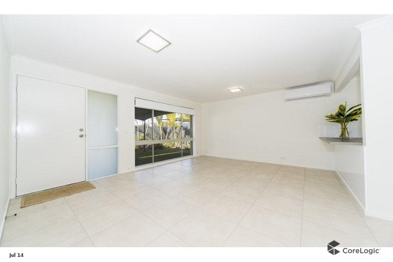 2/38 Howard Street, Runaway Bay, QLD 4216