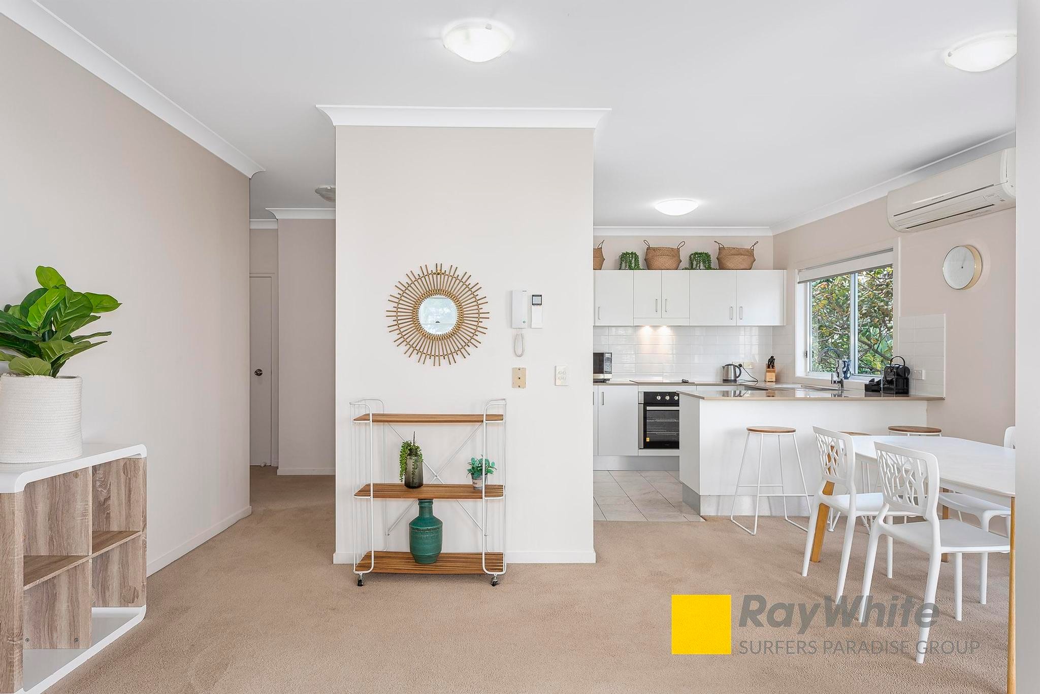 2/30 Lather Street, Southport, QLD 4215