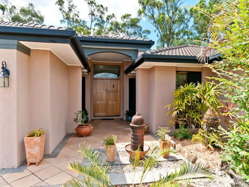 2/4 Ambon Court, Heidelberg West