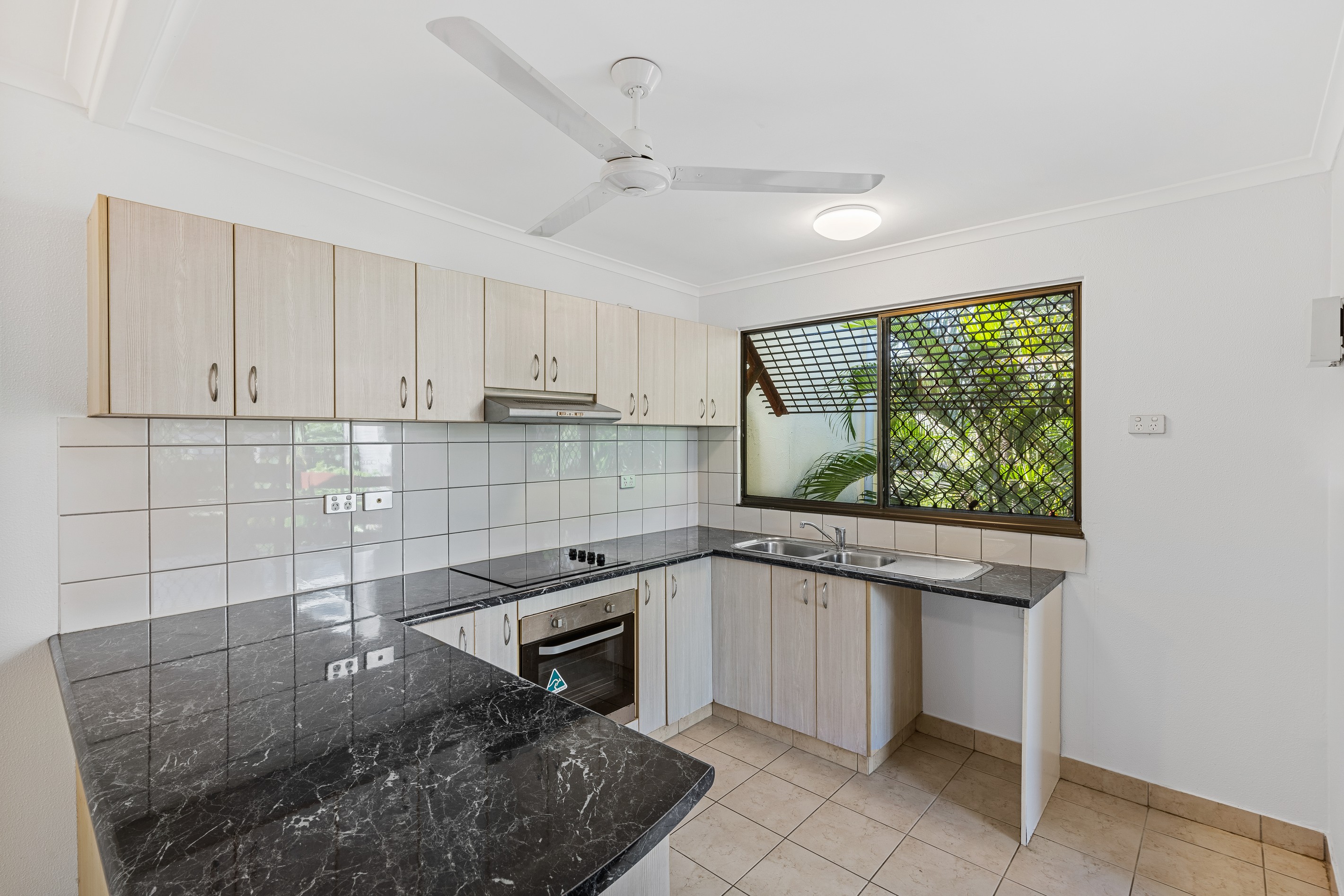 102/16 Hudson Fysh Avenue, Parap, NT 0820