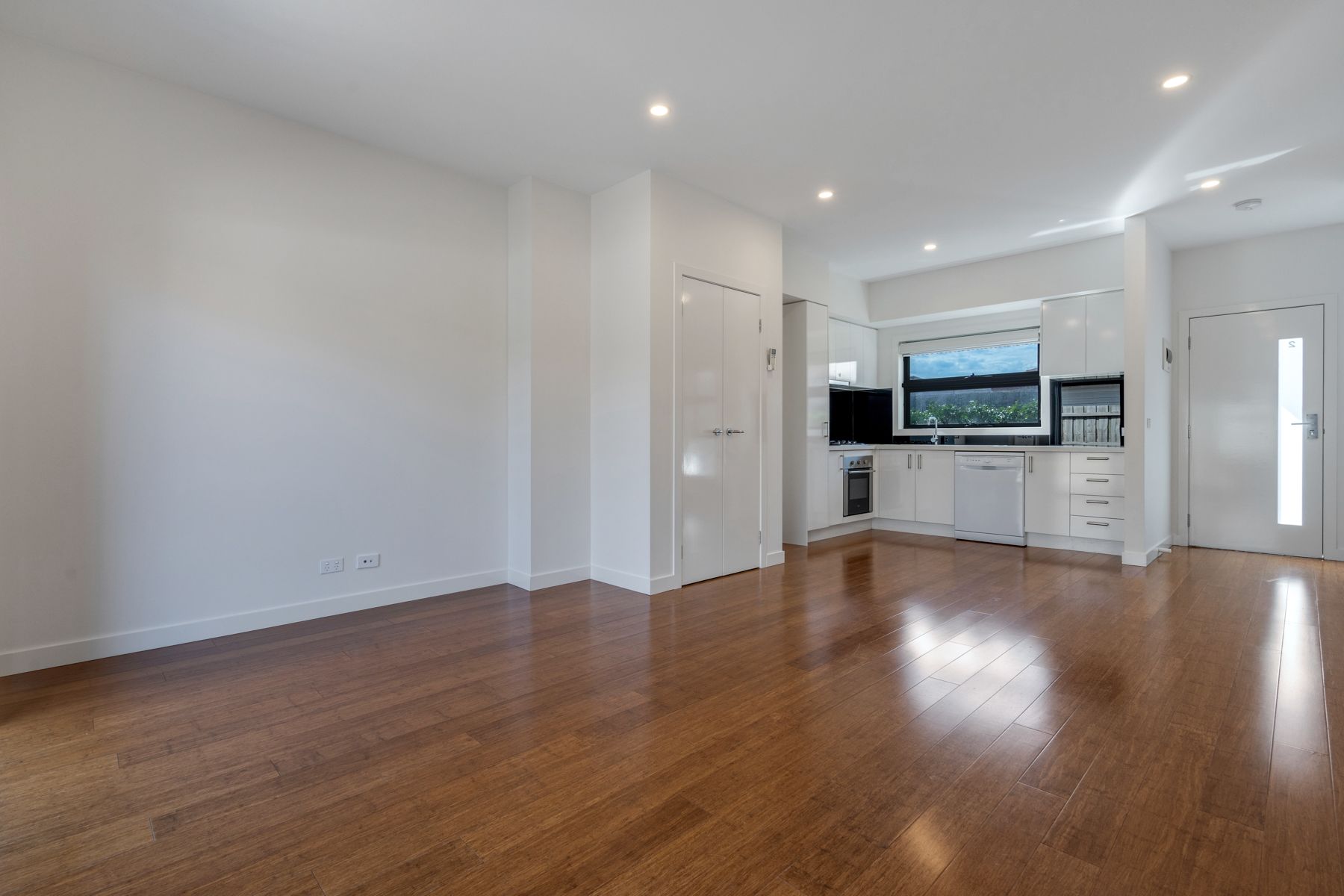 2/20 Margaret Street, Fawkner, VIC 3060