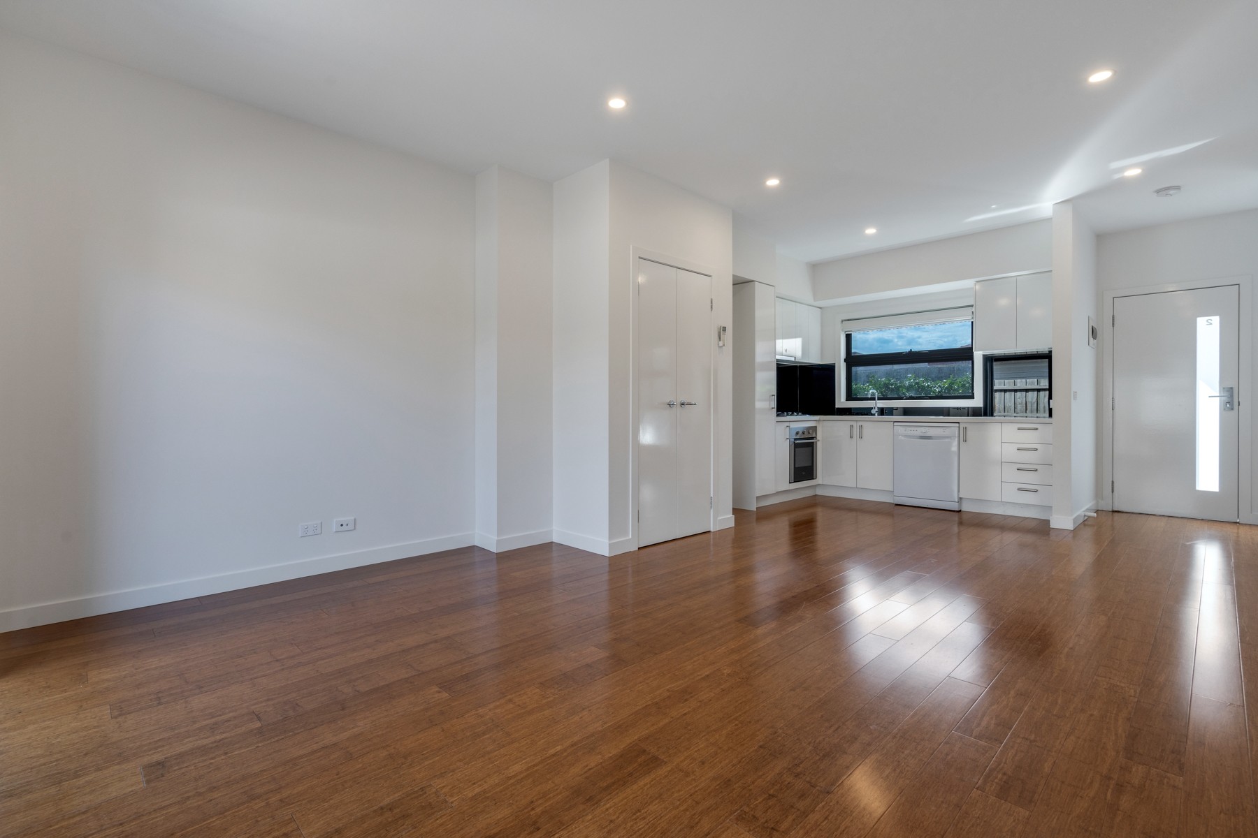 2/20 Margaret Street, Fawkner, VIC 3060