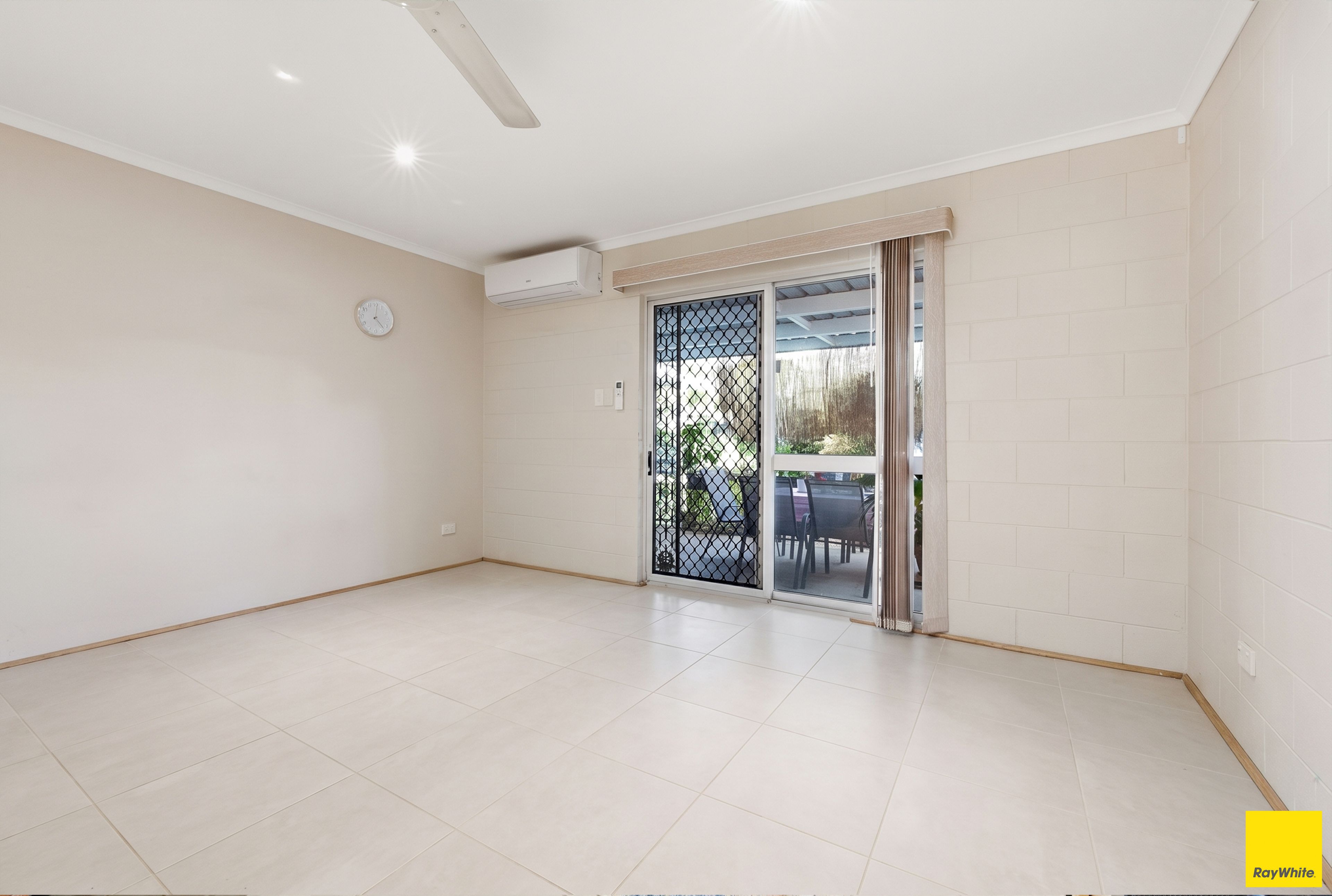 8/473-479 Mccoombe Street — photo 3 of 14