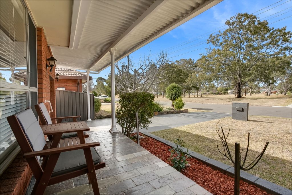 15 Carinda Drive, South Penrith, NSW 2750