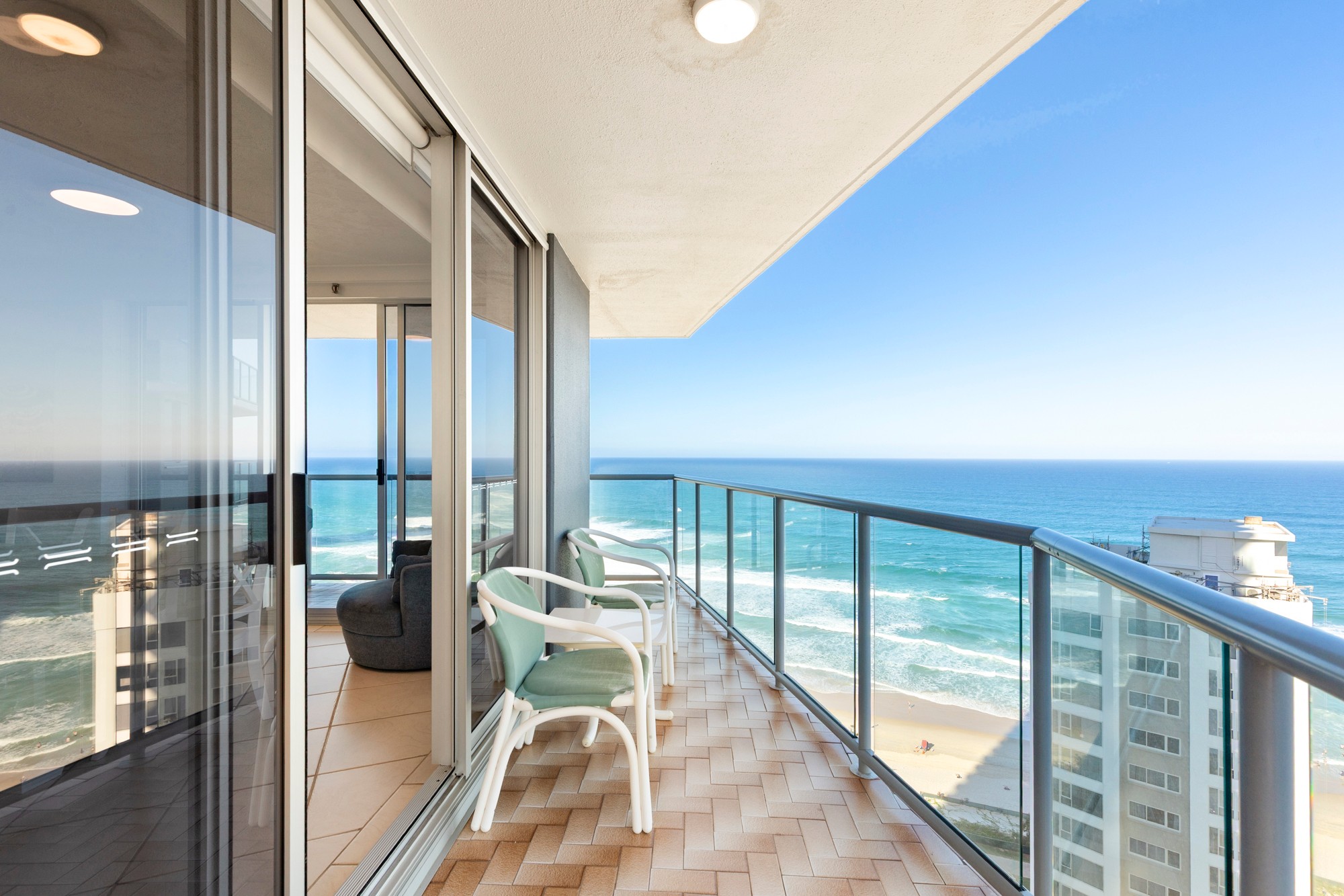 21F/5 Clifford Street, Surfers Paradise, QLD 4217