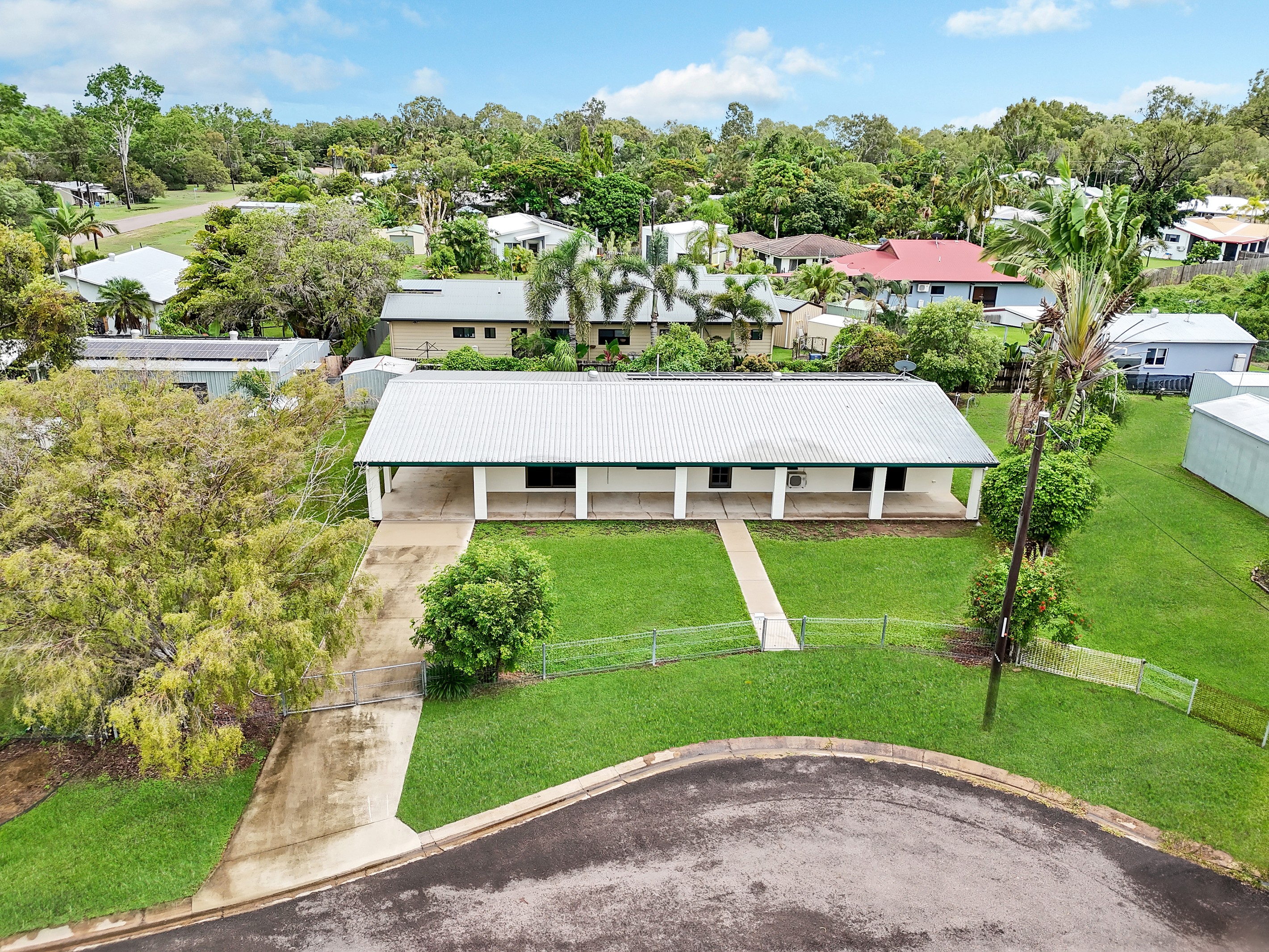 4 Trevina Court, Balgal Beach, QLD 4816
