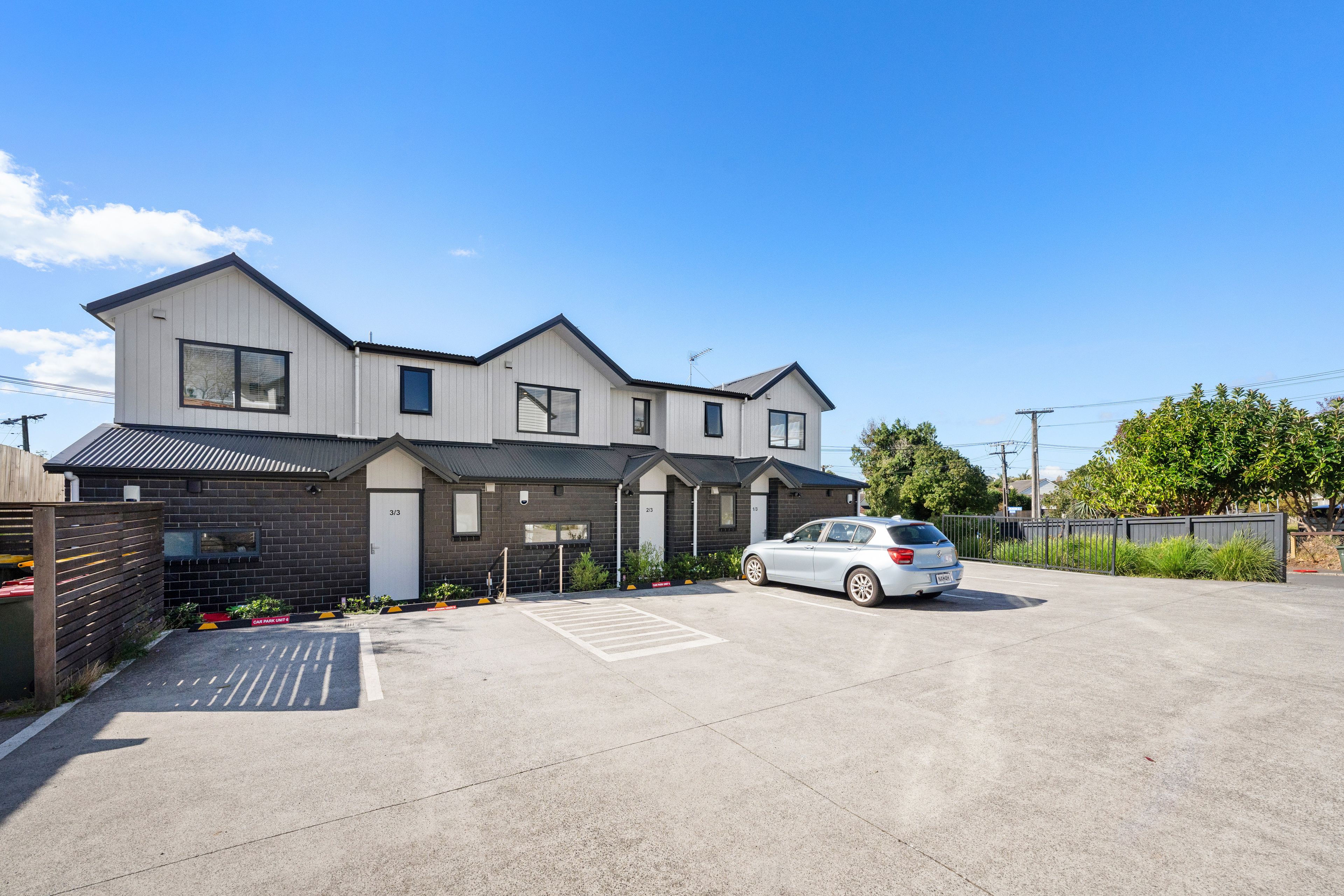2/3 Arlington Street, Waterview, Auckland City