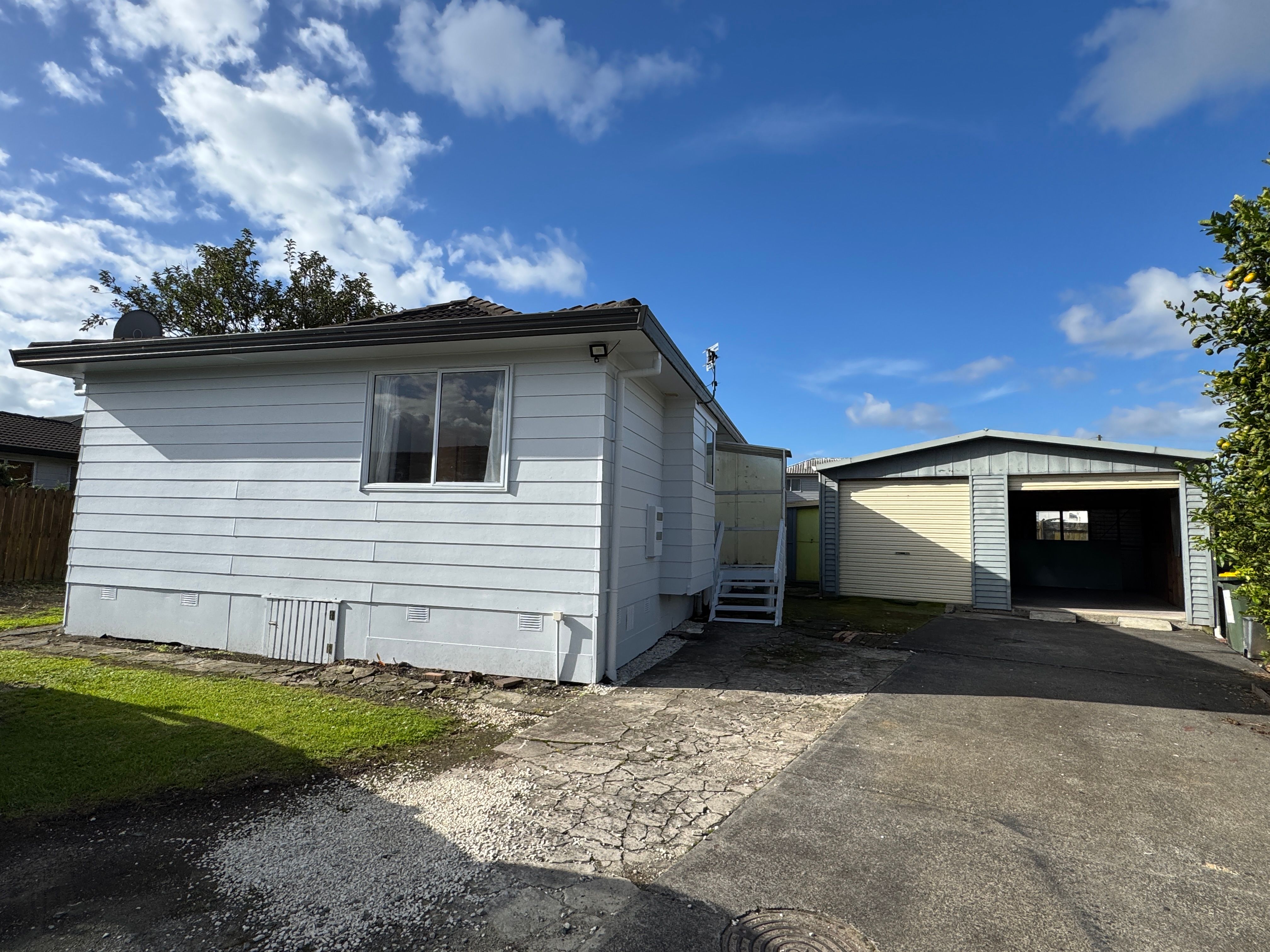 2/66 Tony Segedin Drive, Avondale, Auckland City