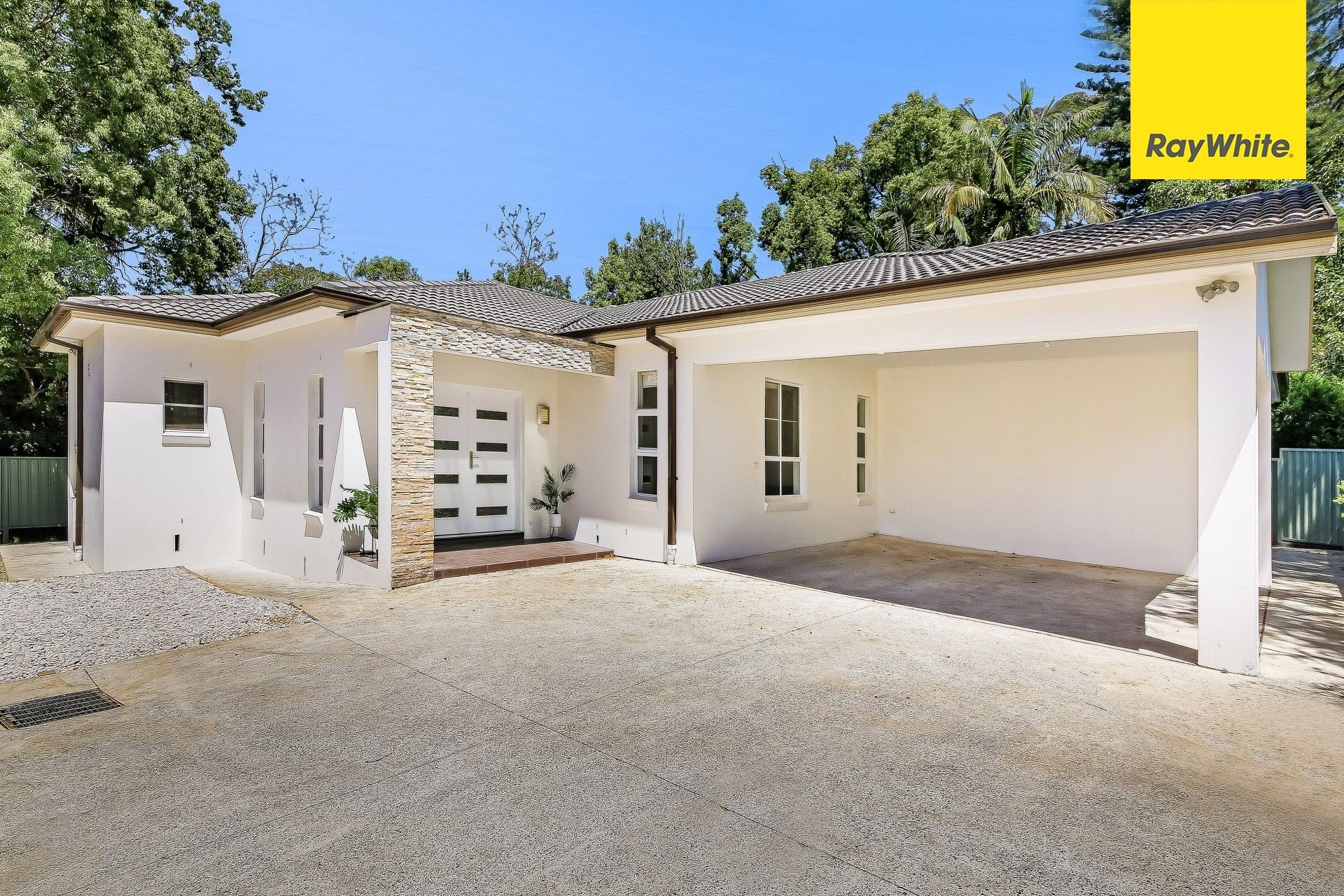 11 Hillcrest Avenue