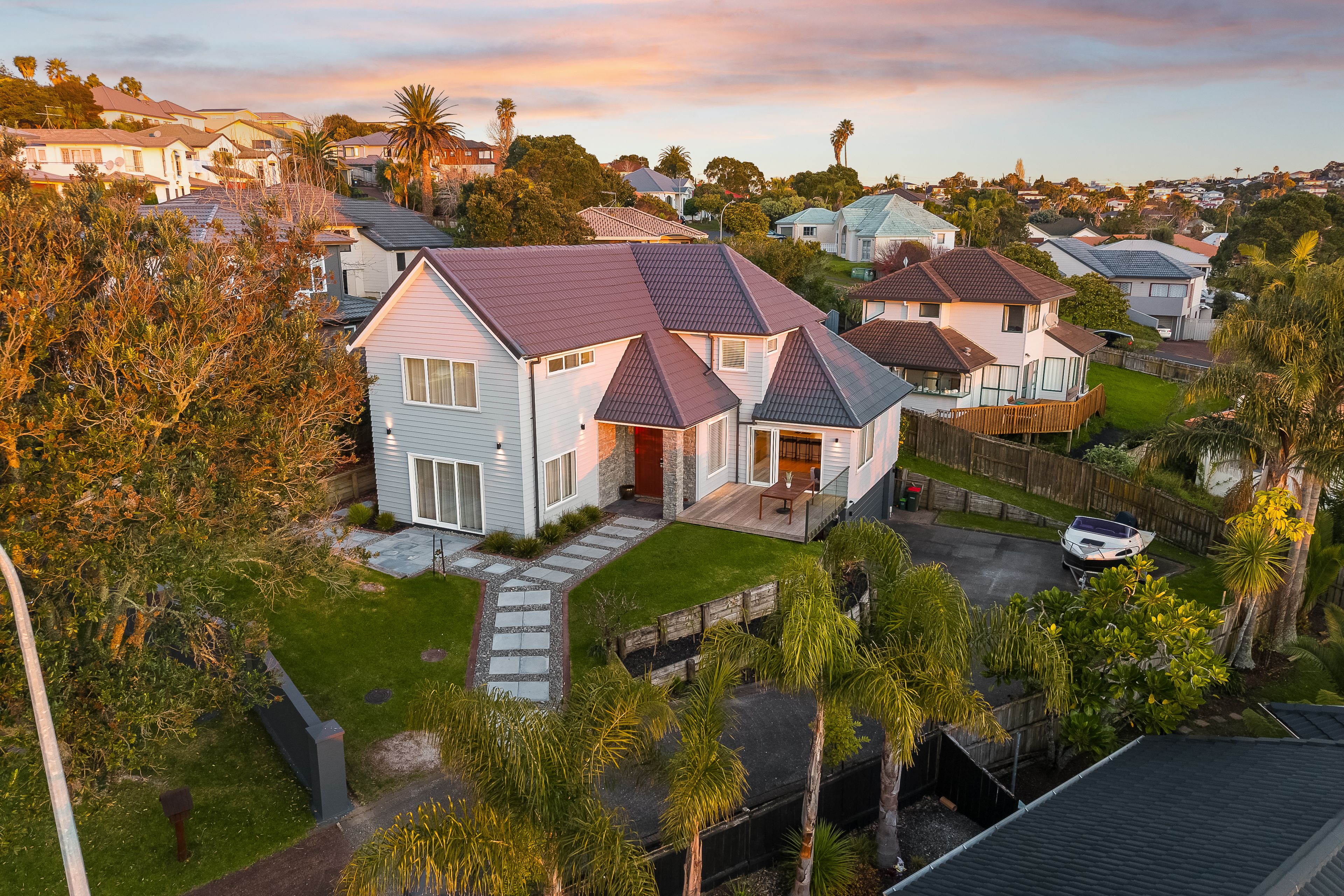 13 Tyrico Close, Unsworth Heights, North Shore City