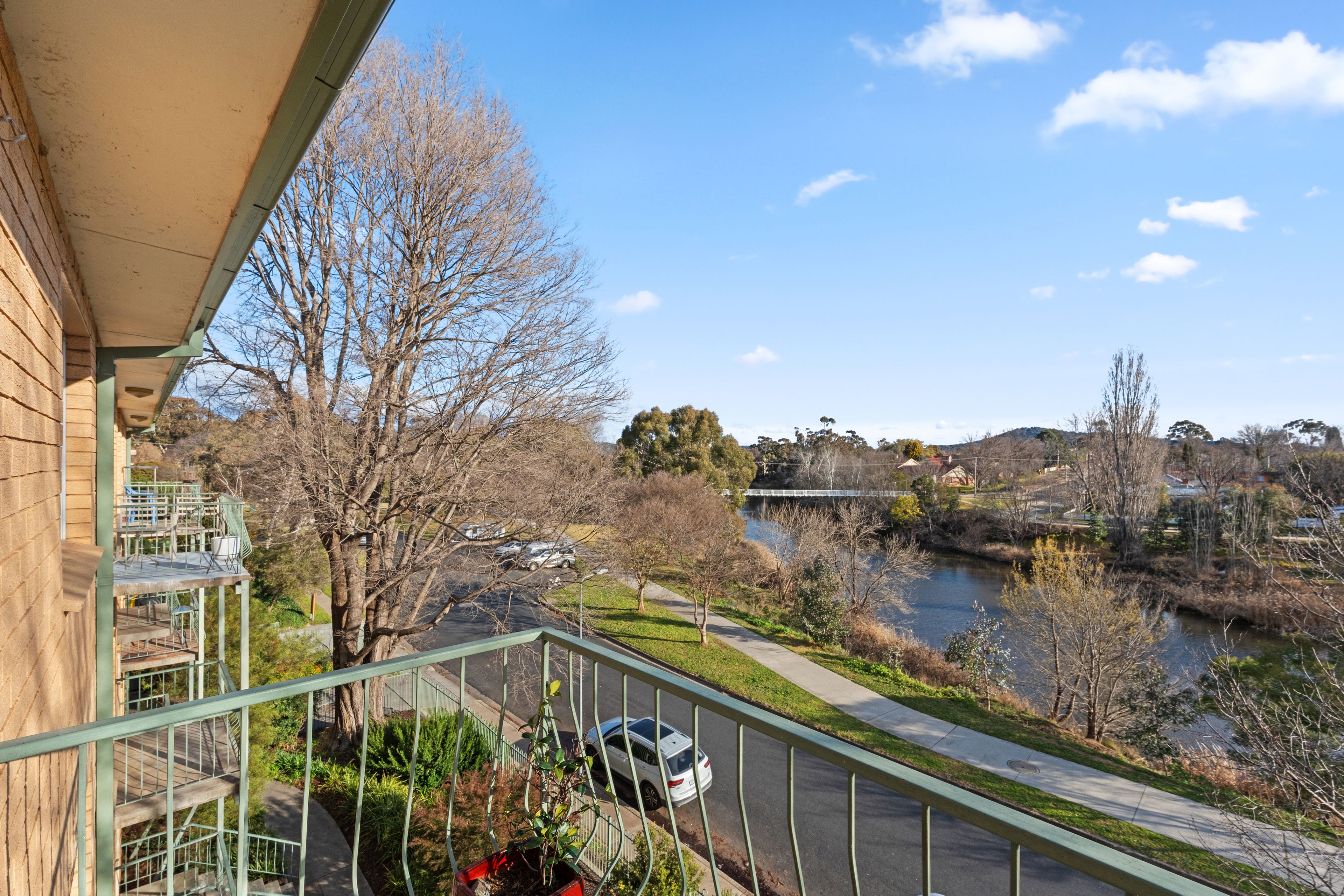 12/1 Mowatt Street — photo 3 of 16
