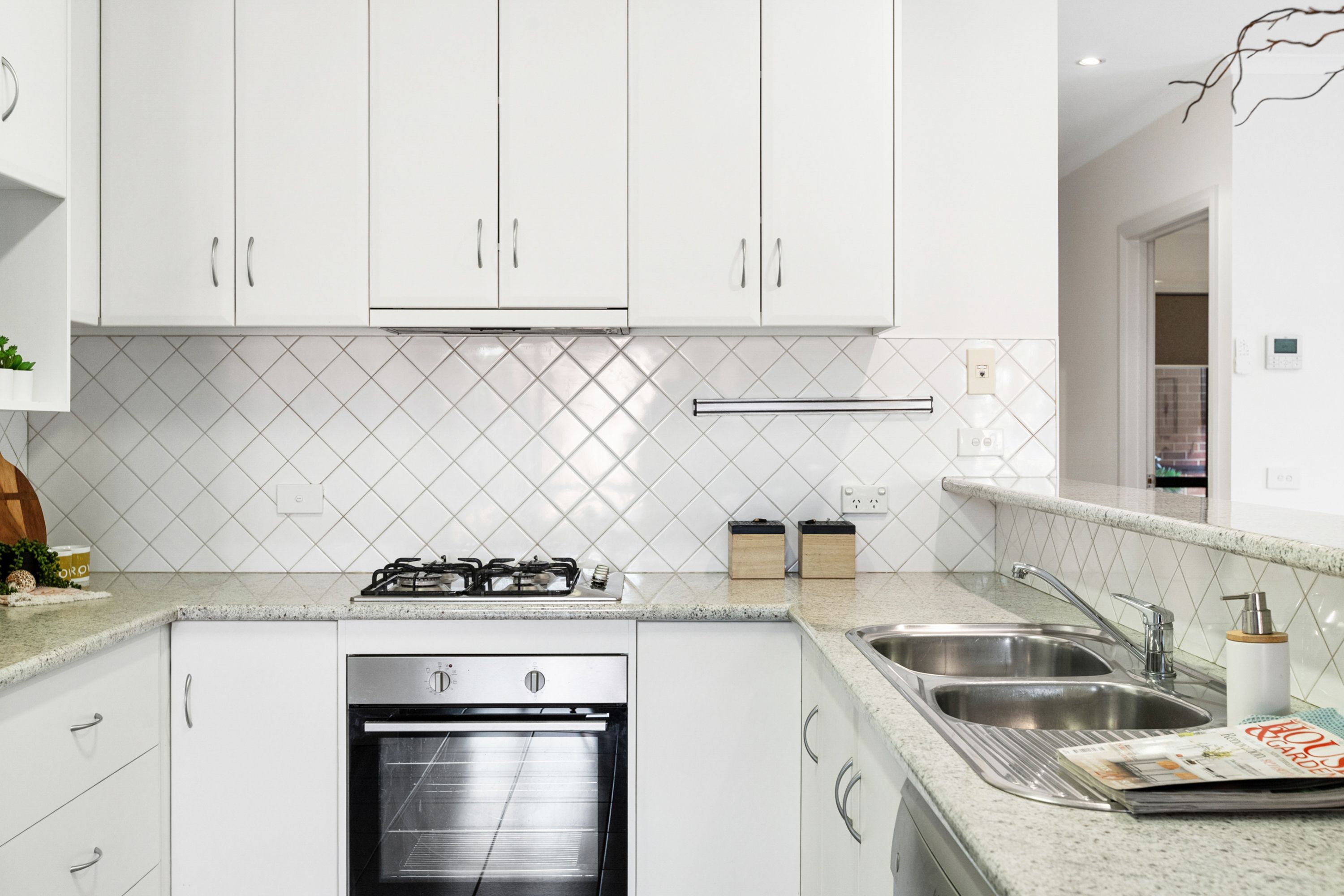 36 Olive Avenue — photo 8 of 30