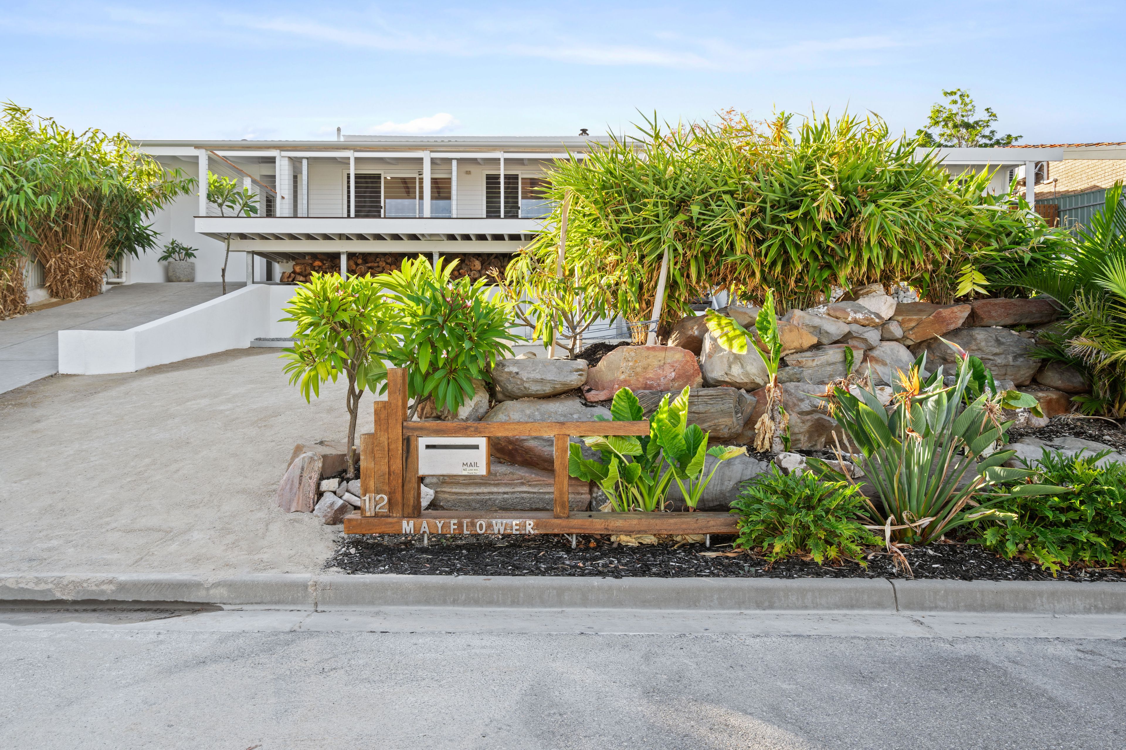12 Mayflower Crescent, Hallett Cove, SA 5158