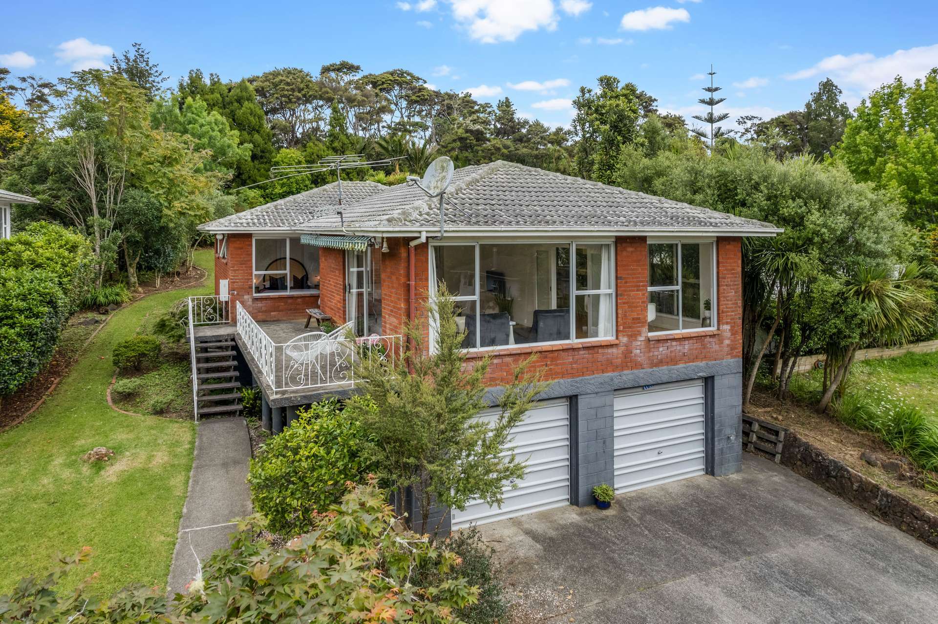 52 Rimutaka Place photo 0