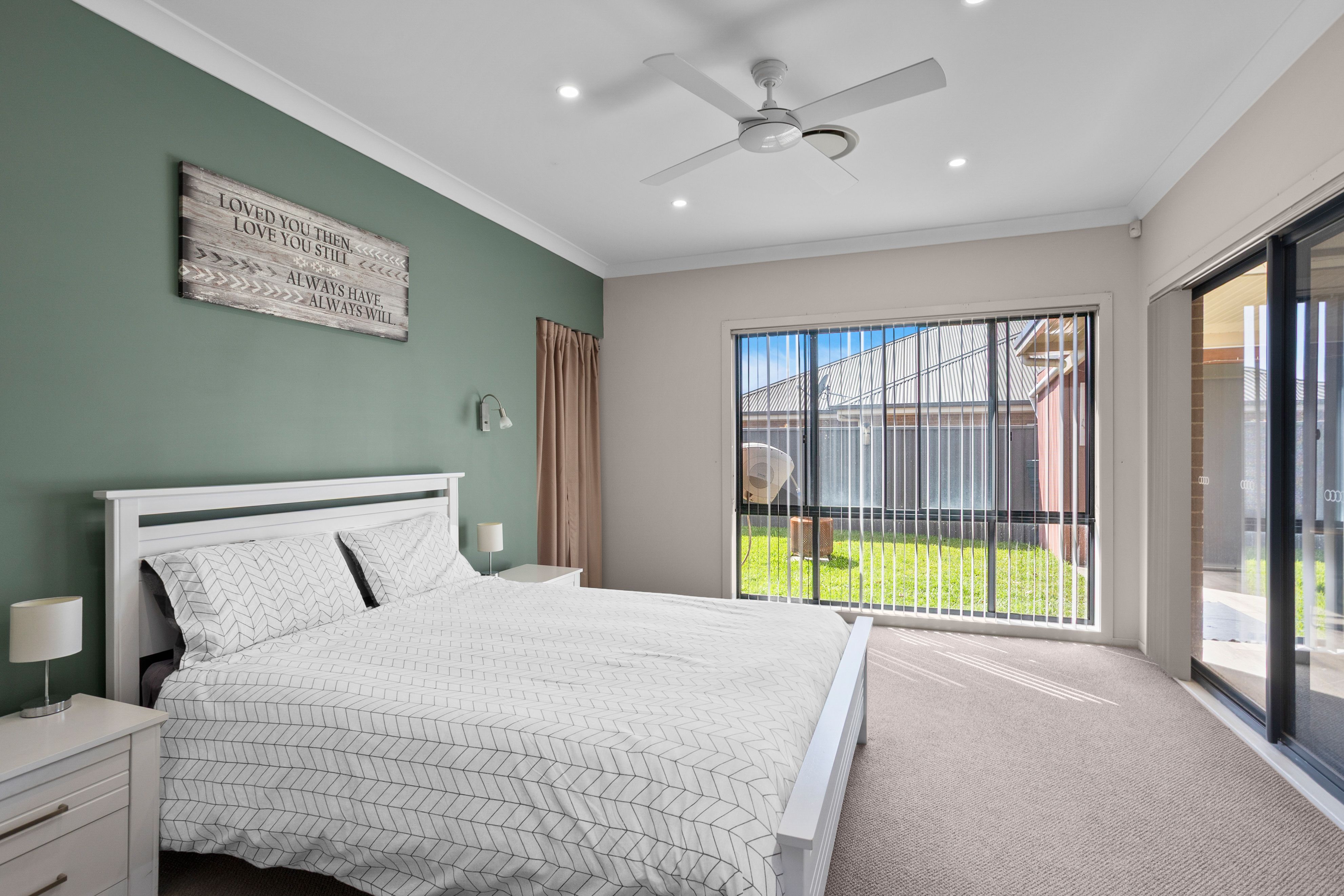 13 Sandy Bay Avenue — photo 9 of 12
