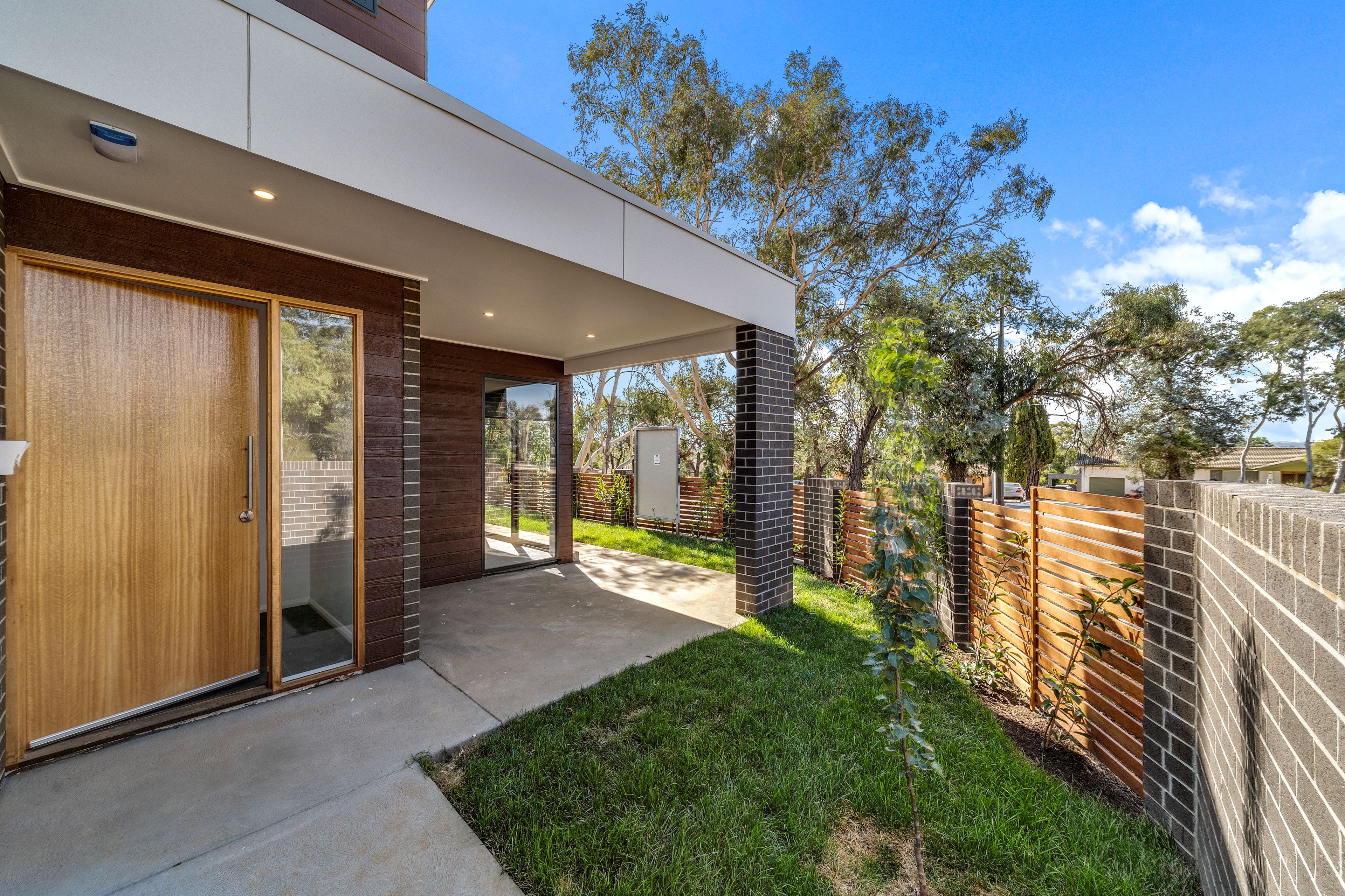 2/2 Shumack Street, Weetangera, ACT 2614