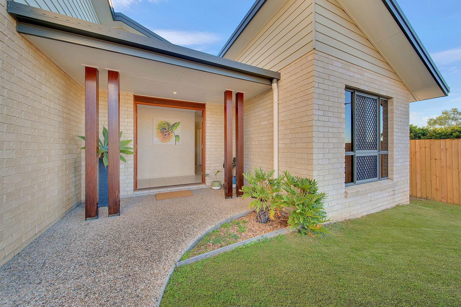 50 Skyline Drive, Kirkwood, QLD 4680