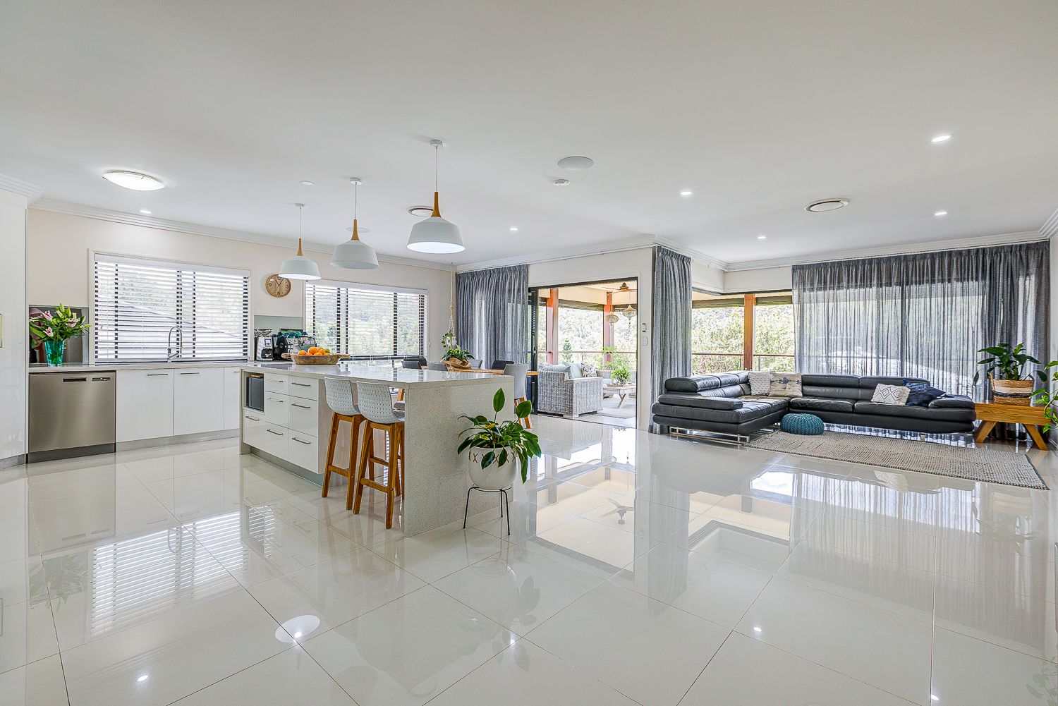 23 Charles Glen Street, Daisy Hill, QLD 4127