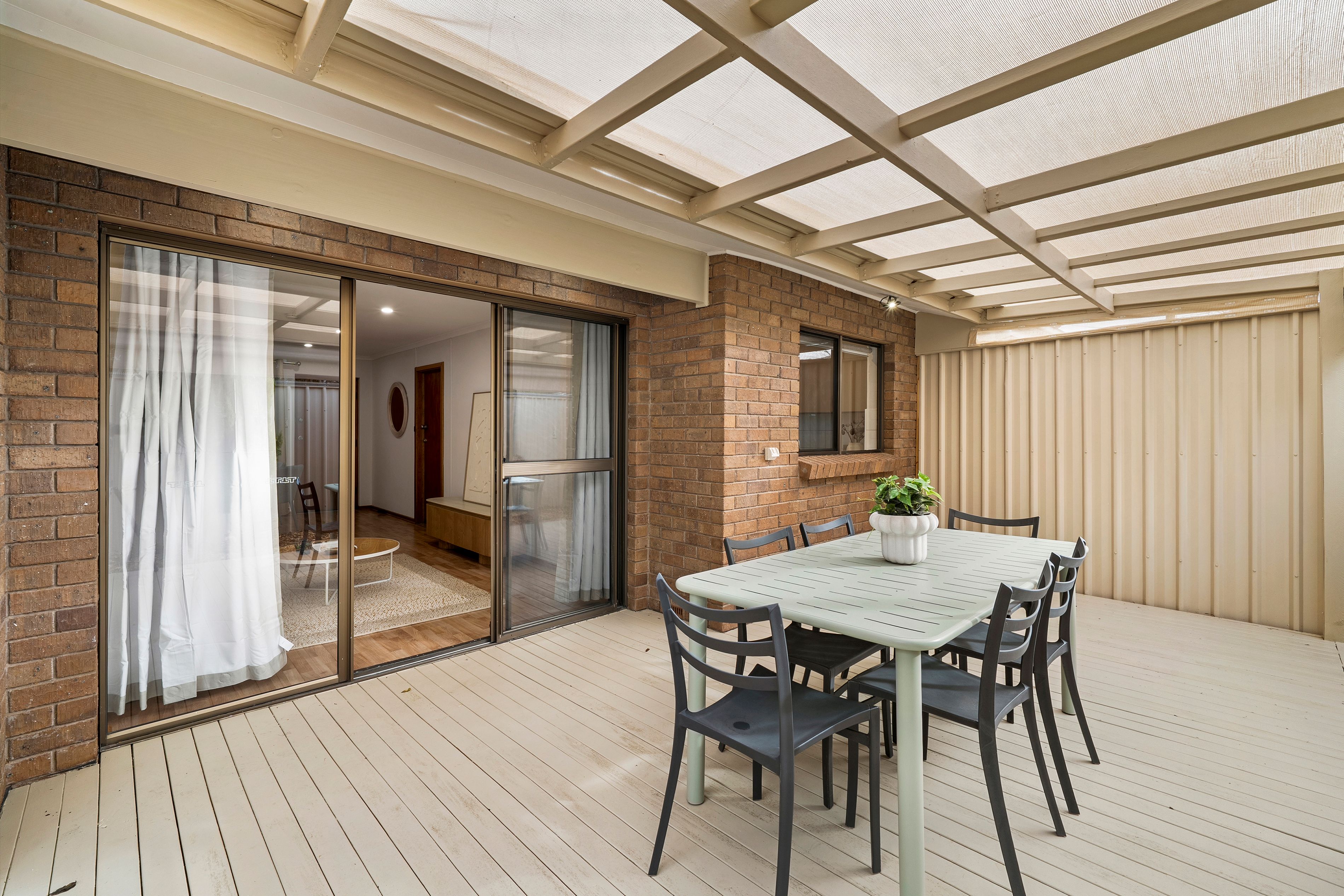 5/2 Sandford Street — photo 14 of 15