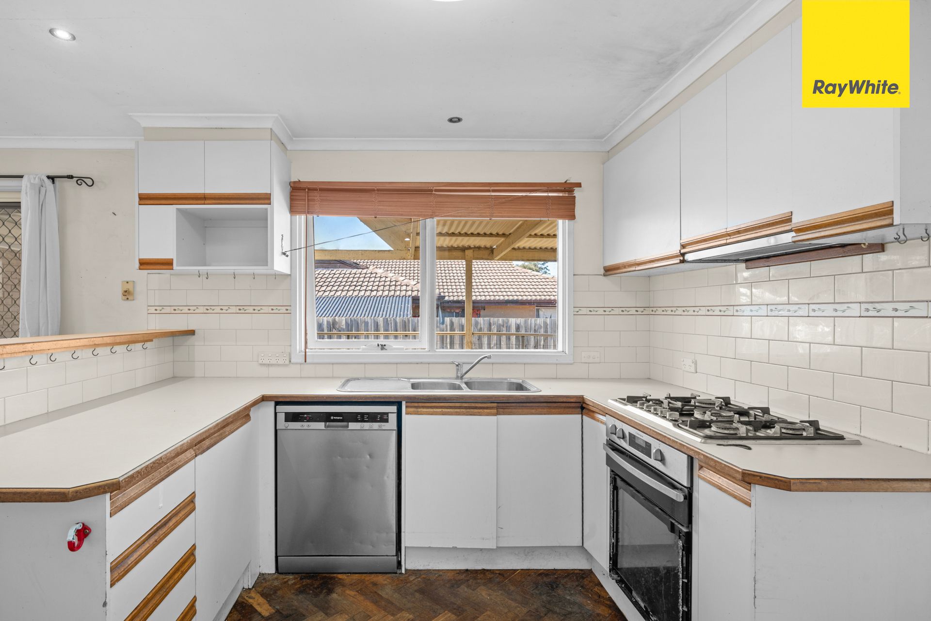 55 Centenary Avenue — photo 9 of 22