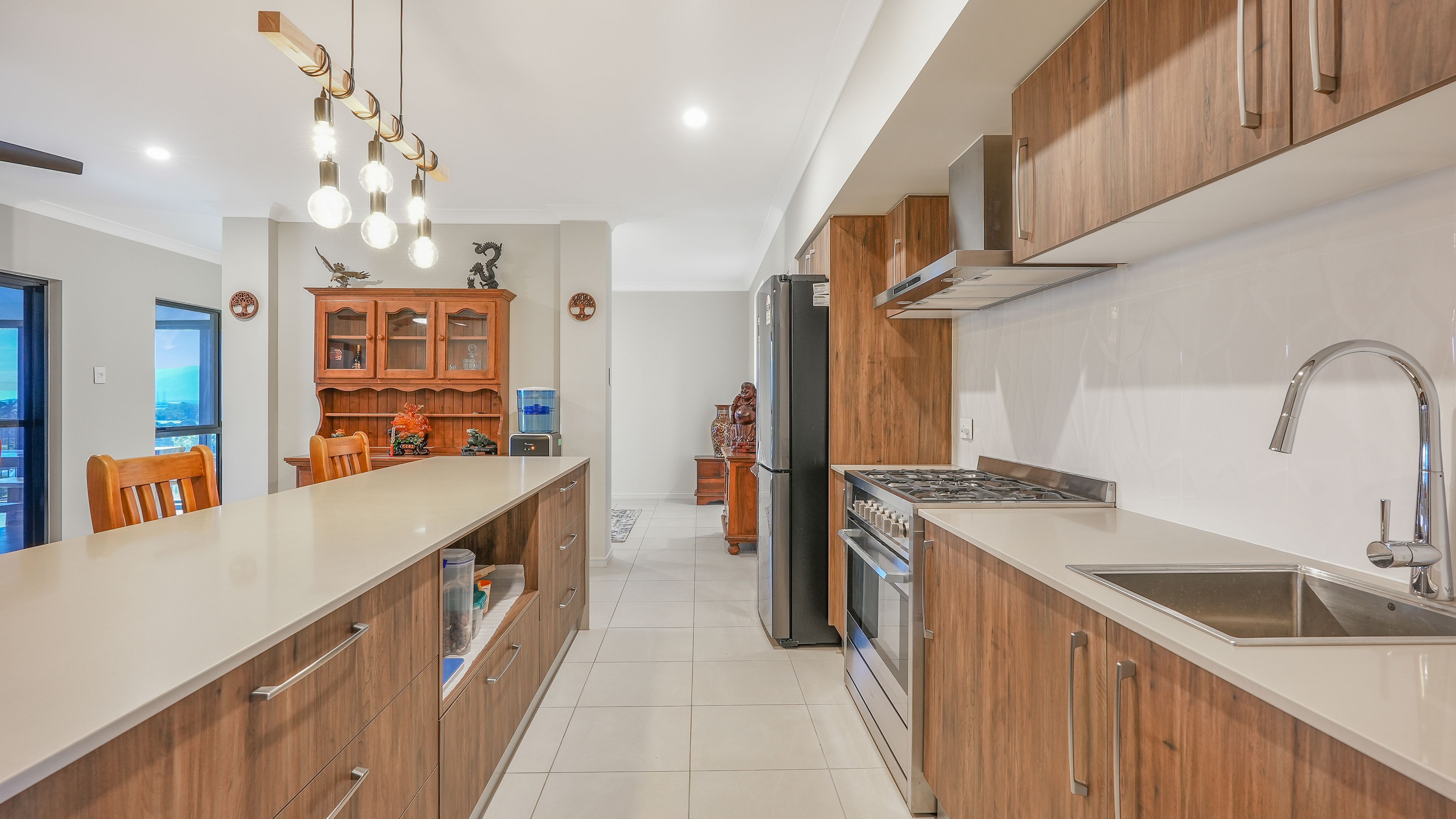 2 Sunbird Drive, Woree, QLD 4868