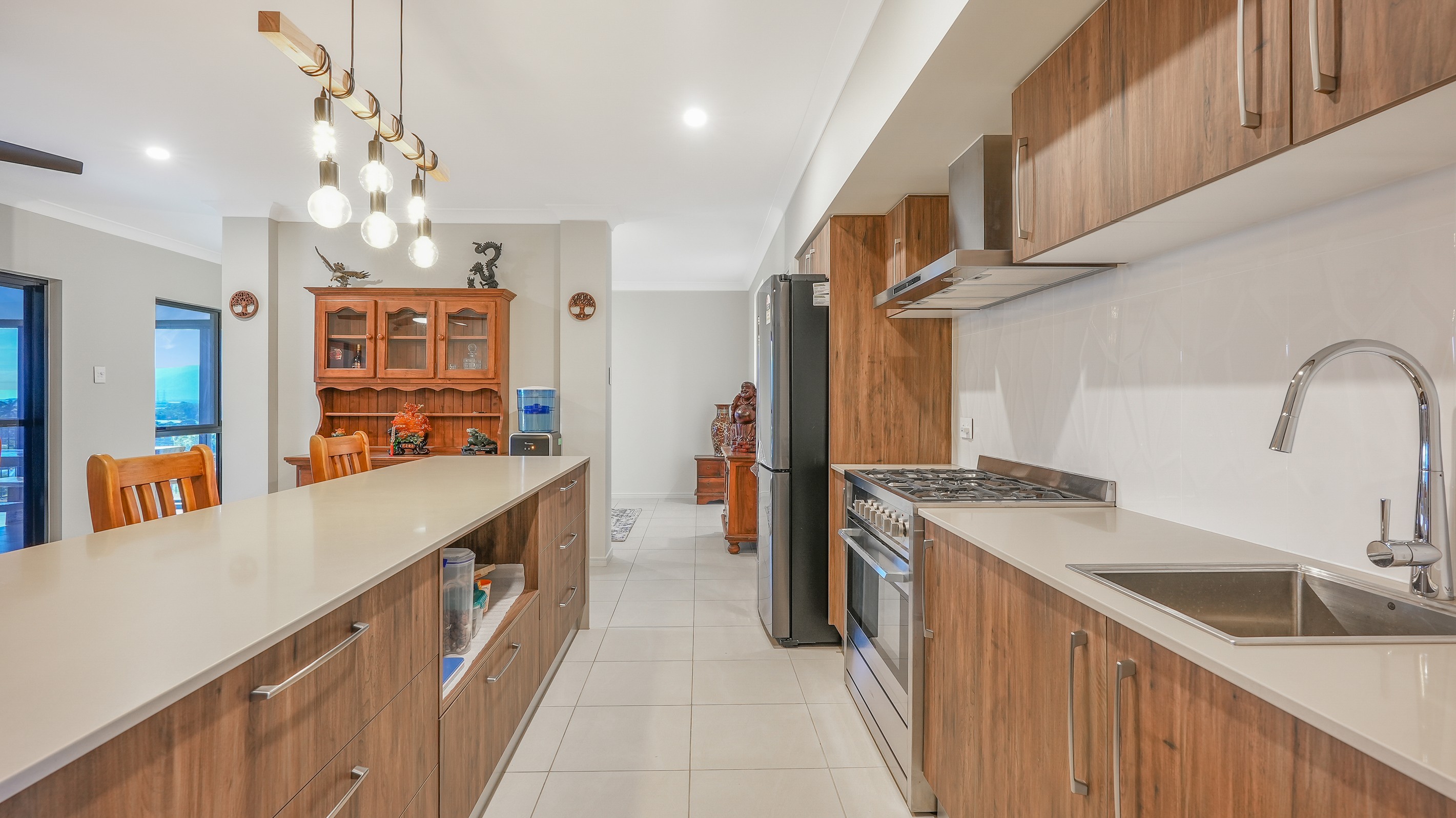2 Sunbird Drive, Woree, QLD 4868