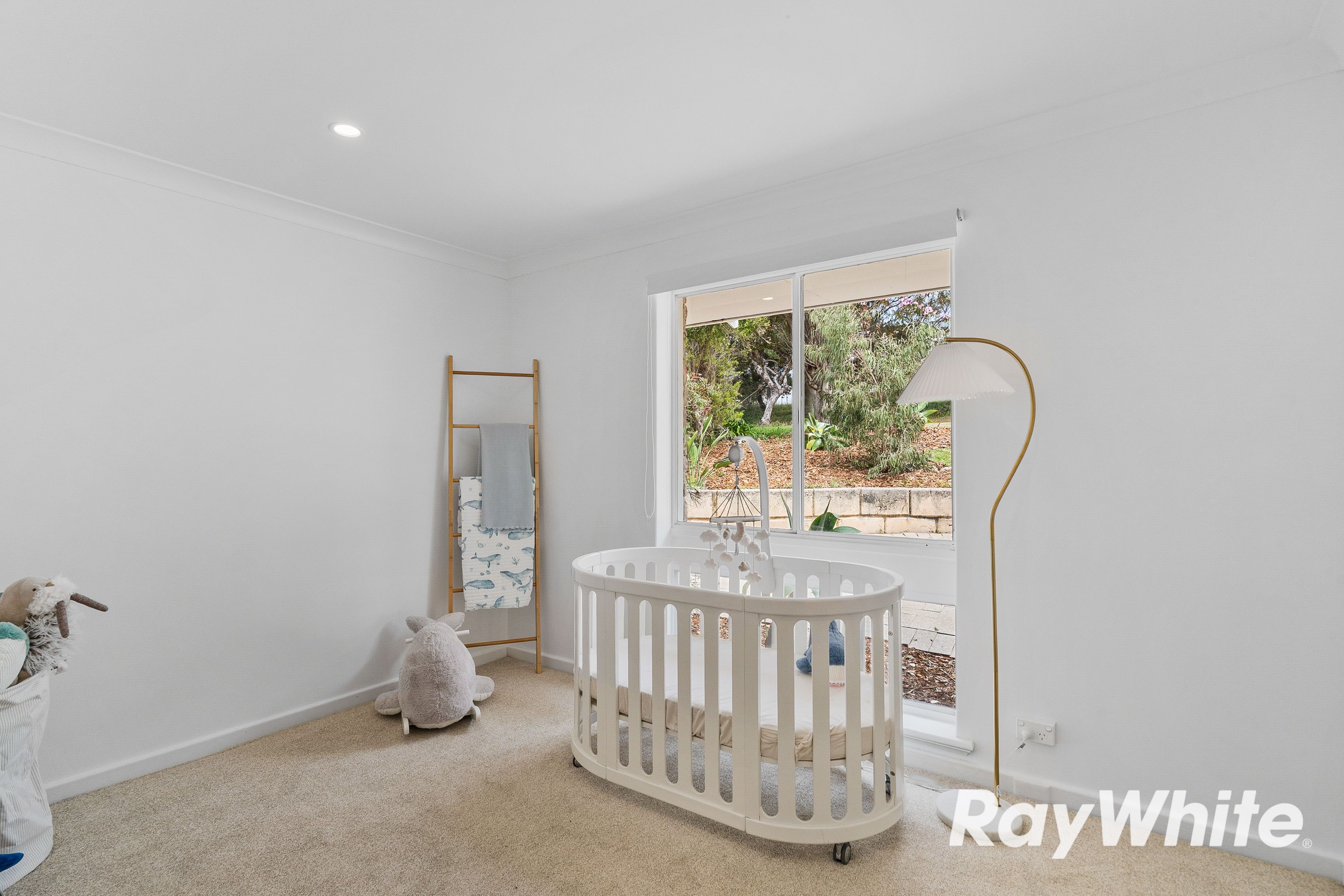 9 Armstrong Street — photo 16 of 25