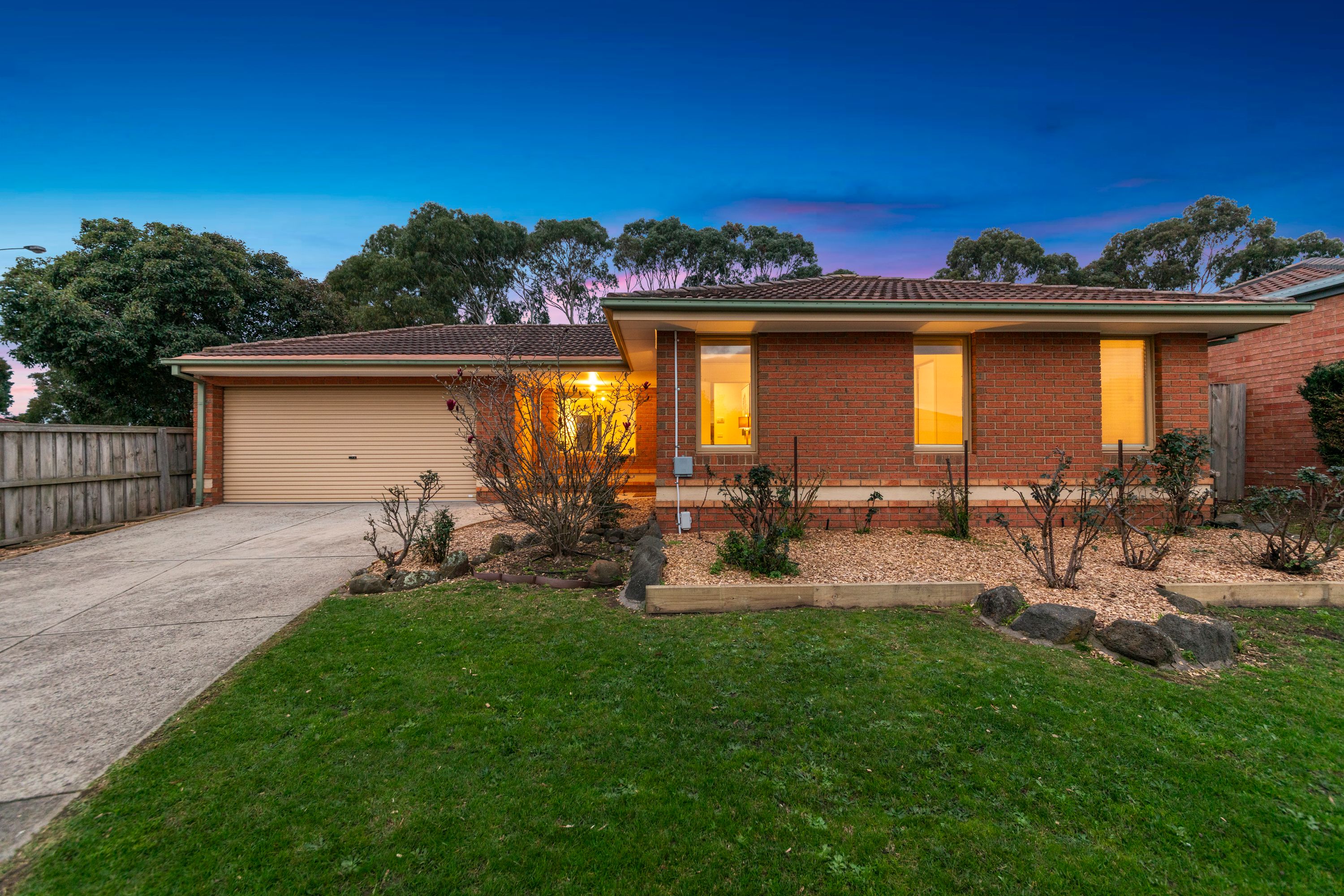 6 Fleur Court, Narre Warren South VIC 3805