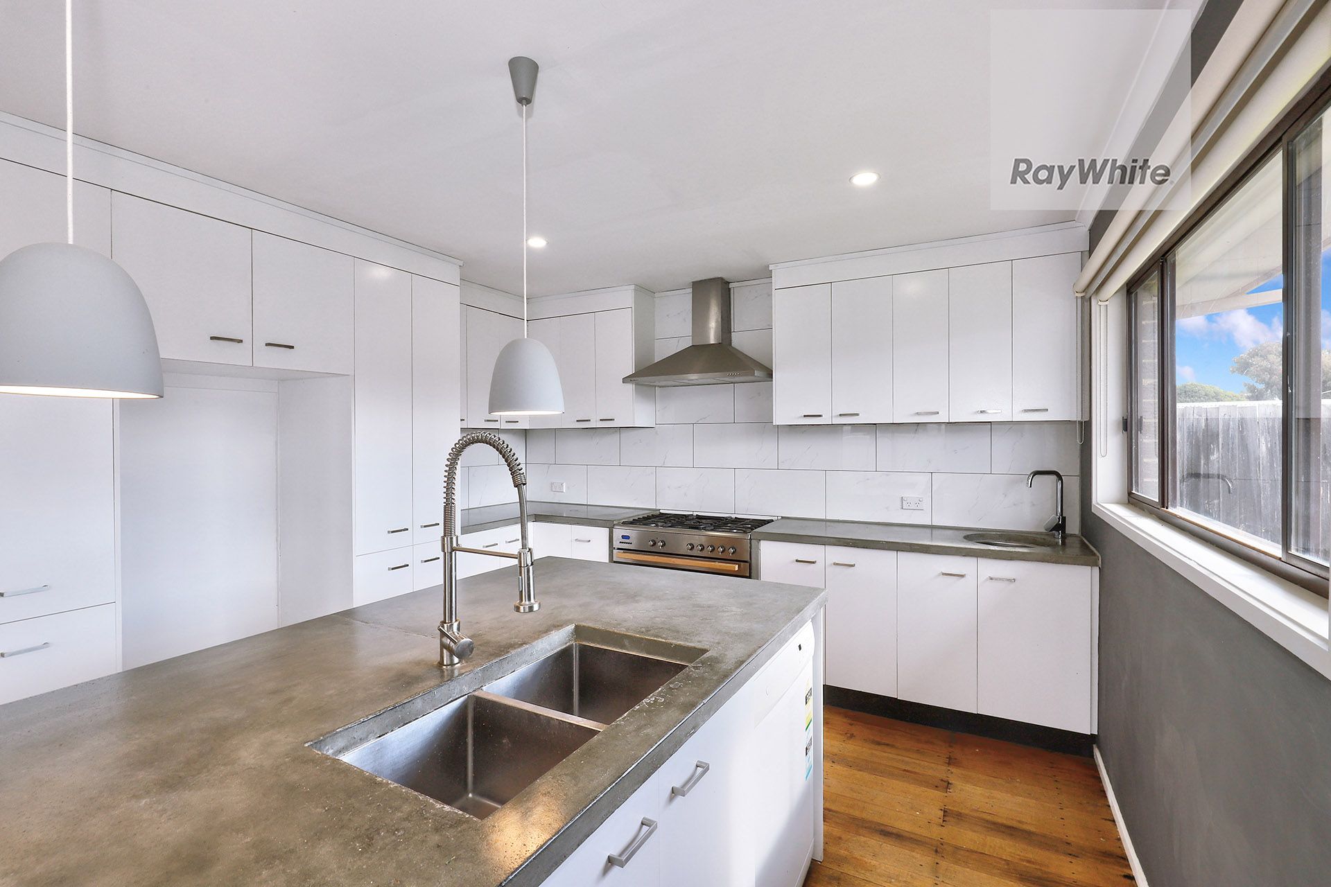 28 Catherine Avenue, Tullamarine, VIC 3043