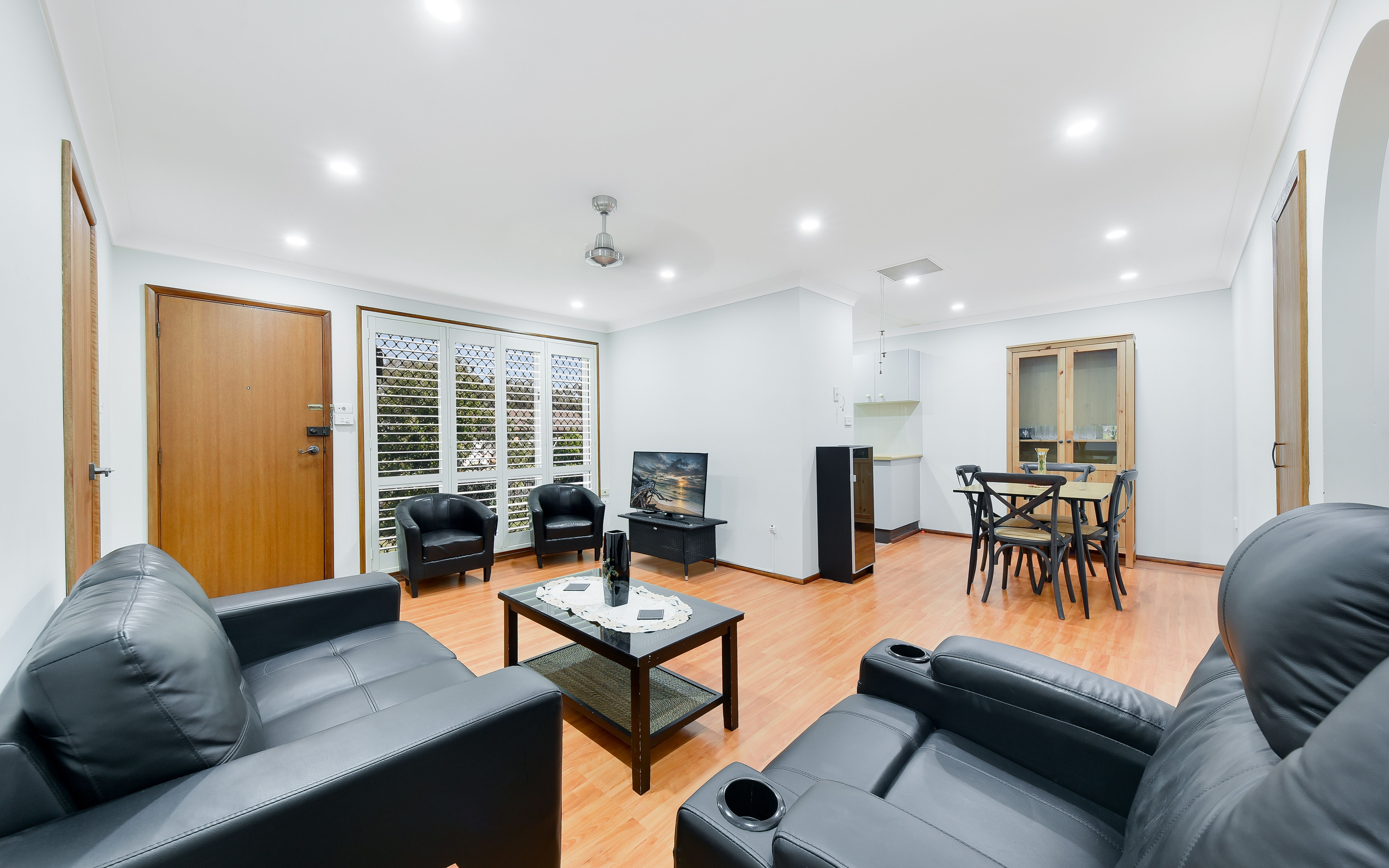 3/2 Woodlark Place, Glenfield, NSW 2167