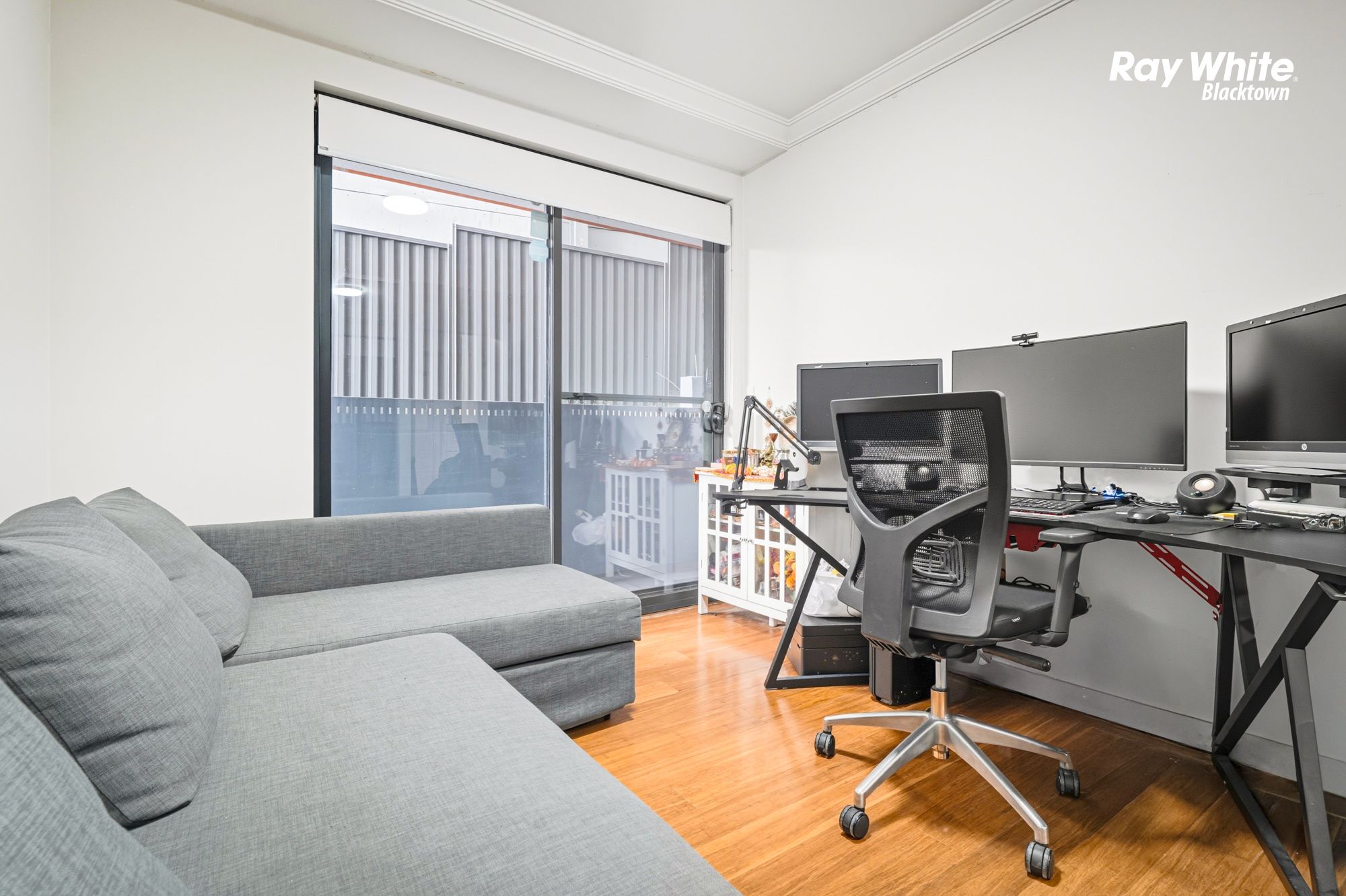 G08/43 Devitt Street — photo 11 of 23