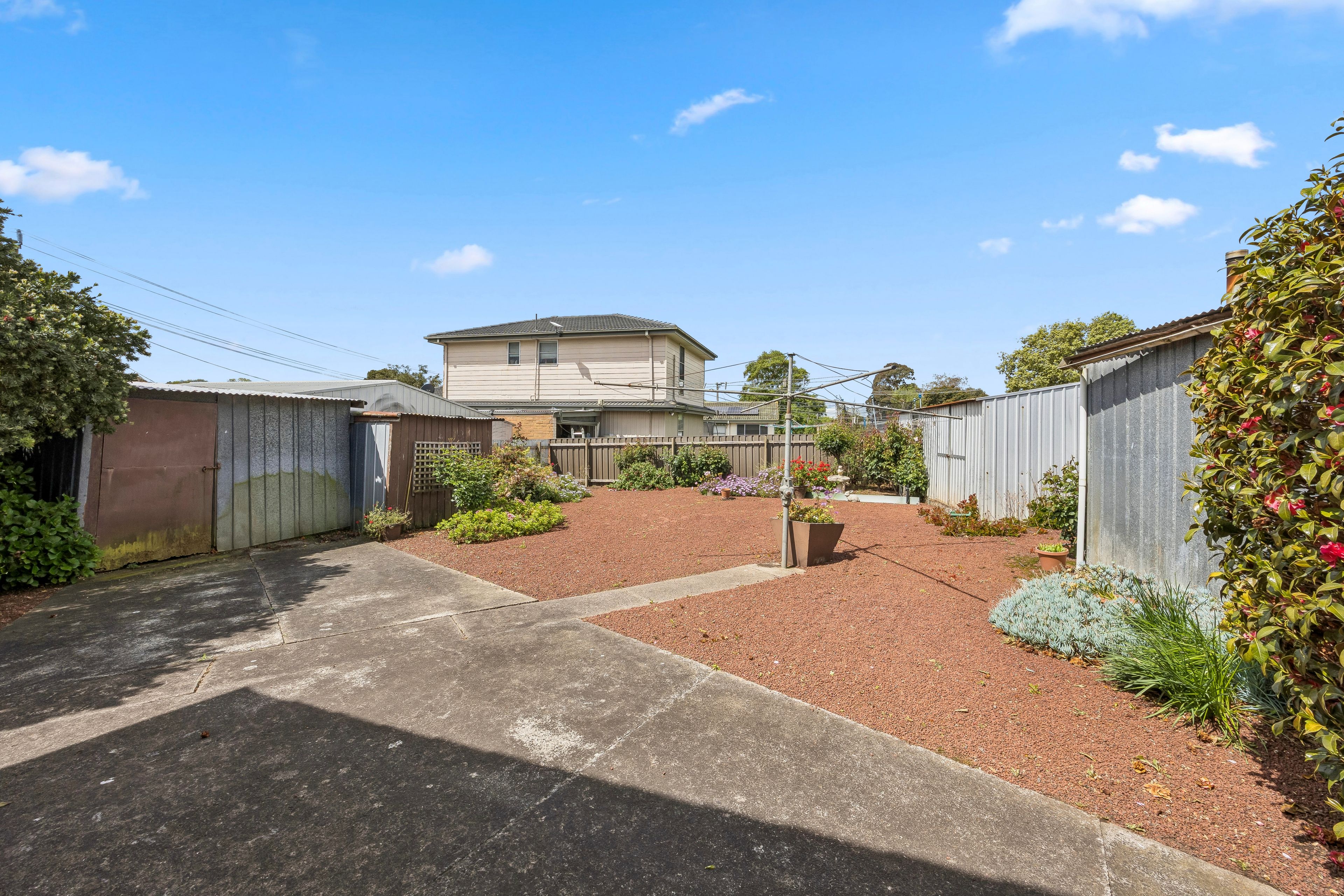 11 Bowen Street — photo 13 of 13