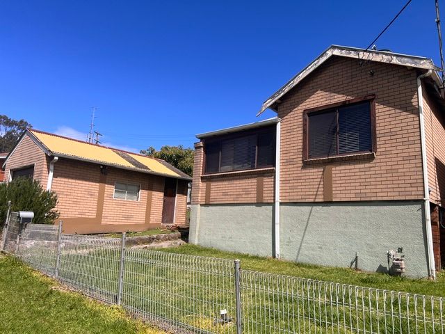 43 Hixson Street — photo from Ray White South Wollongong