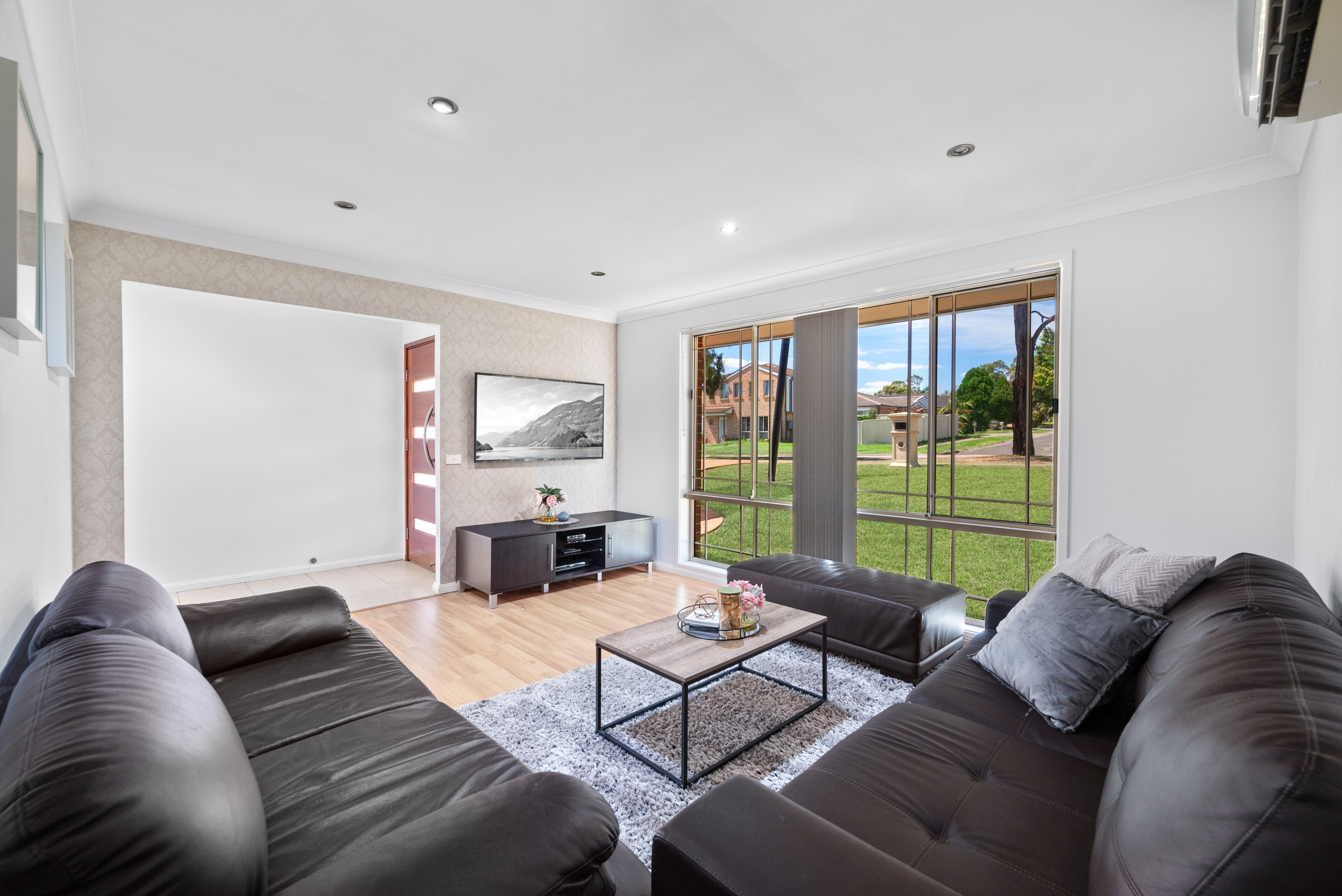 10 Abbeville Close, Prestons, NSW 2170
