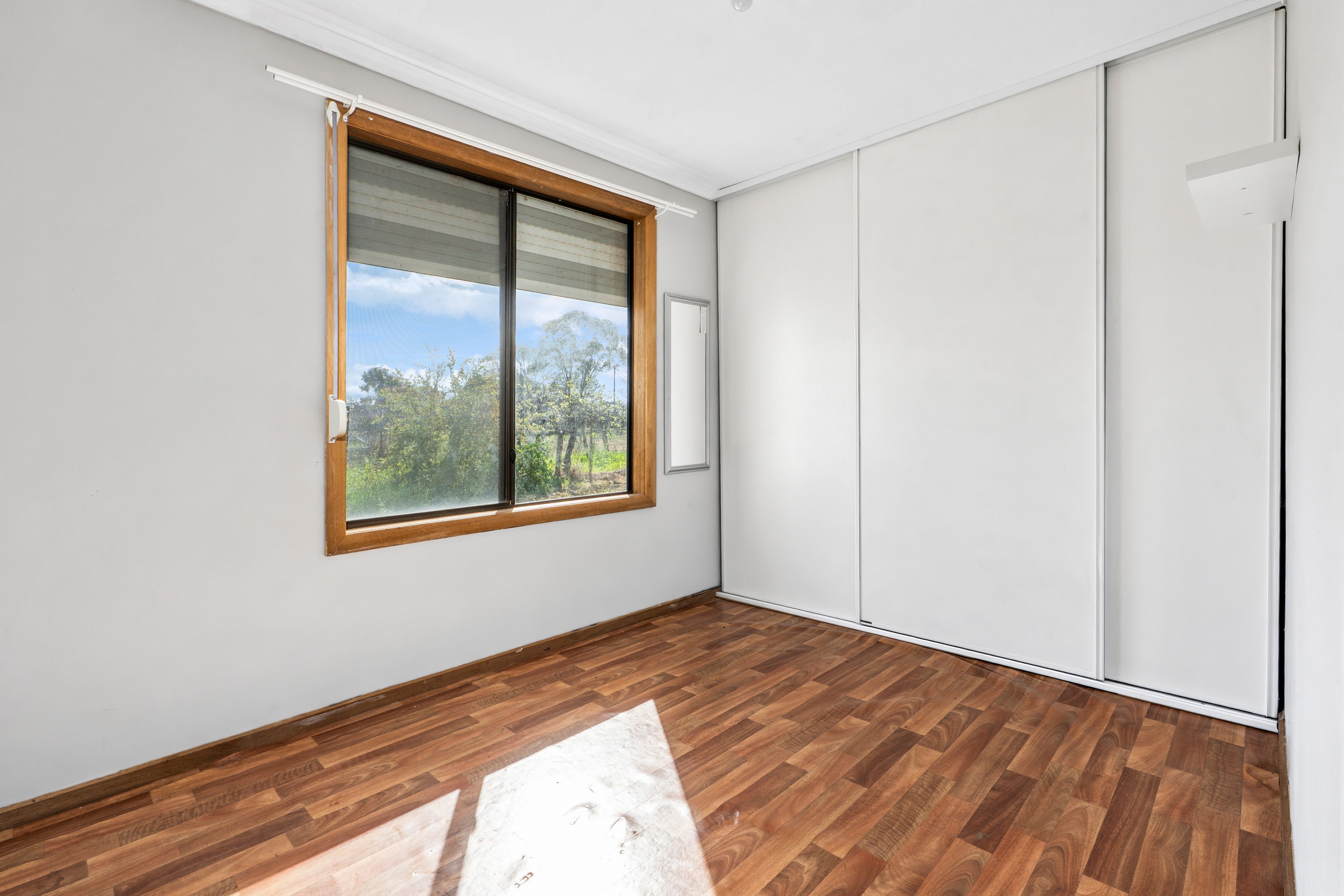 99 Falcon Street — photo 5 of 12