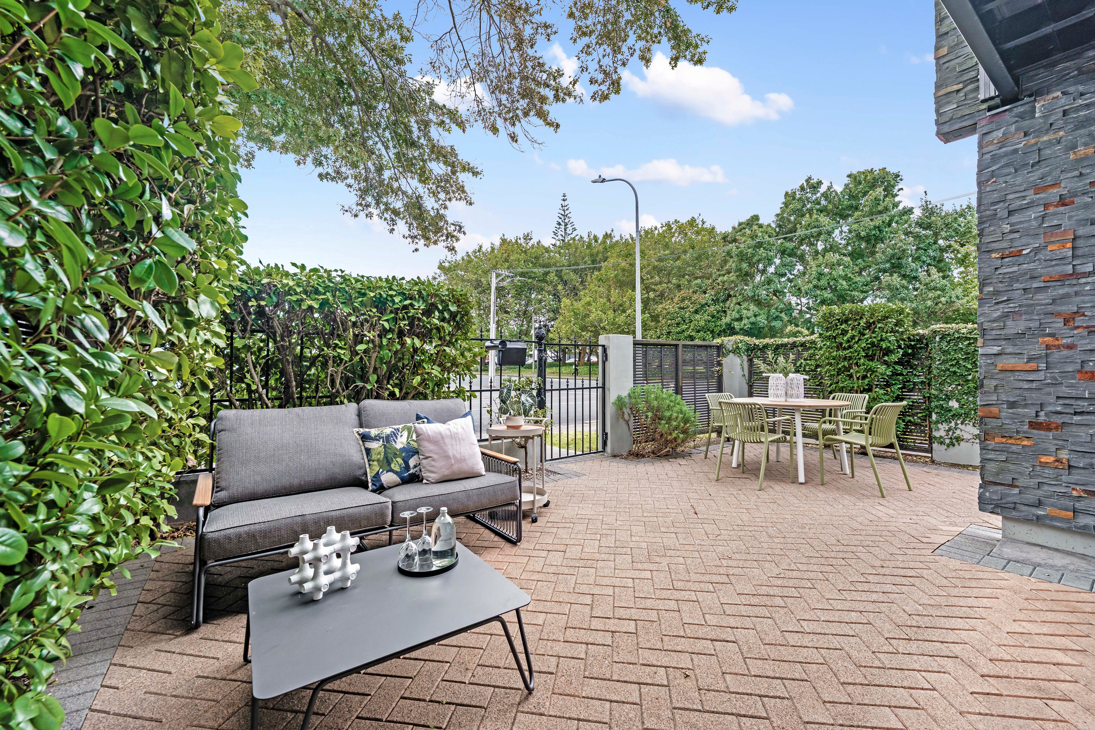 14/2 Cawley Street, Ellerslie, Auckland City